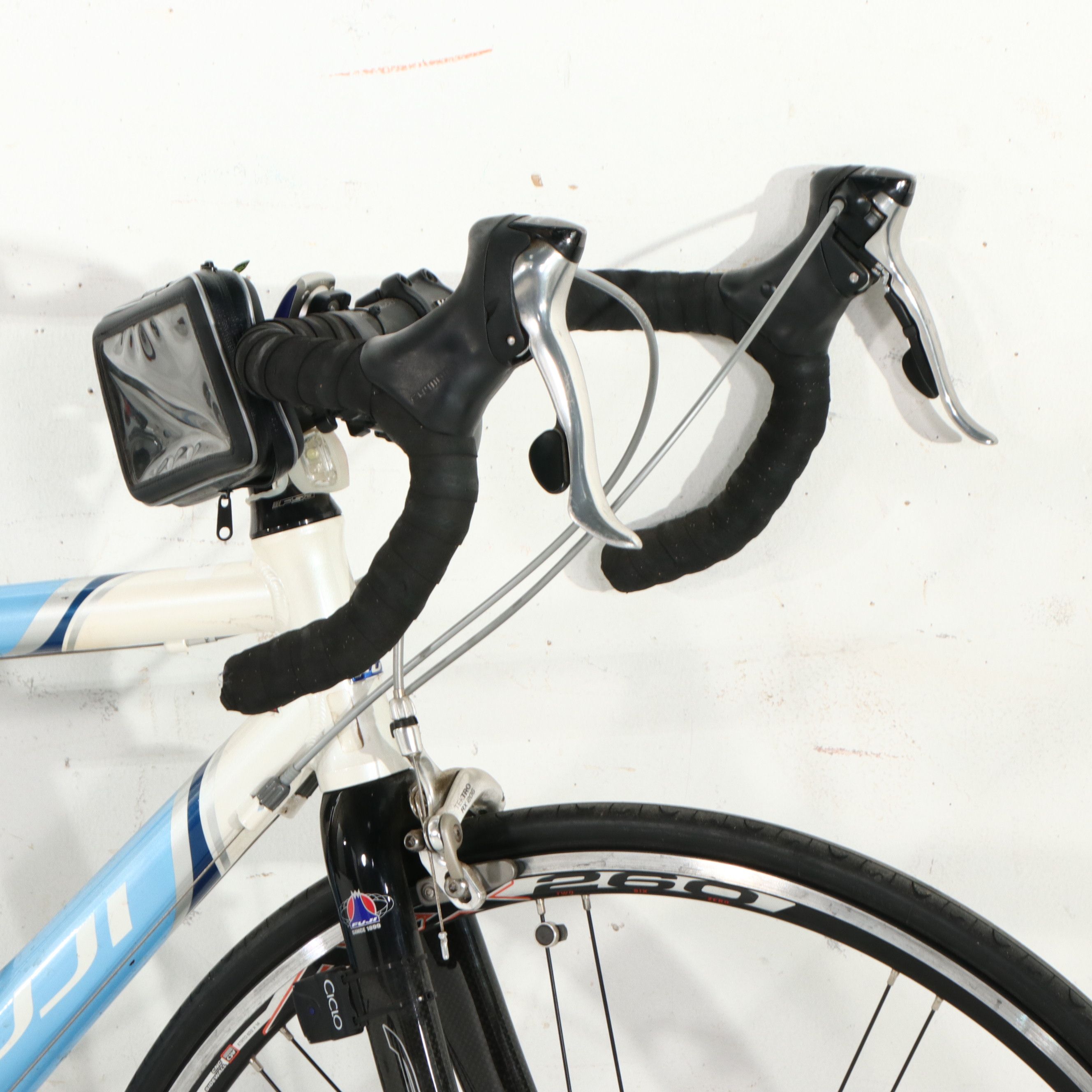 Fuji Provence Aluminum/Carbon Road Bike, 2000s