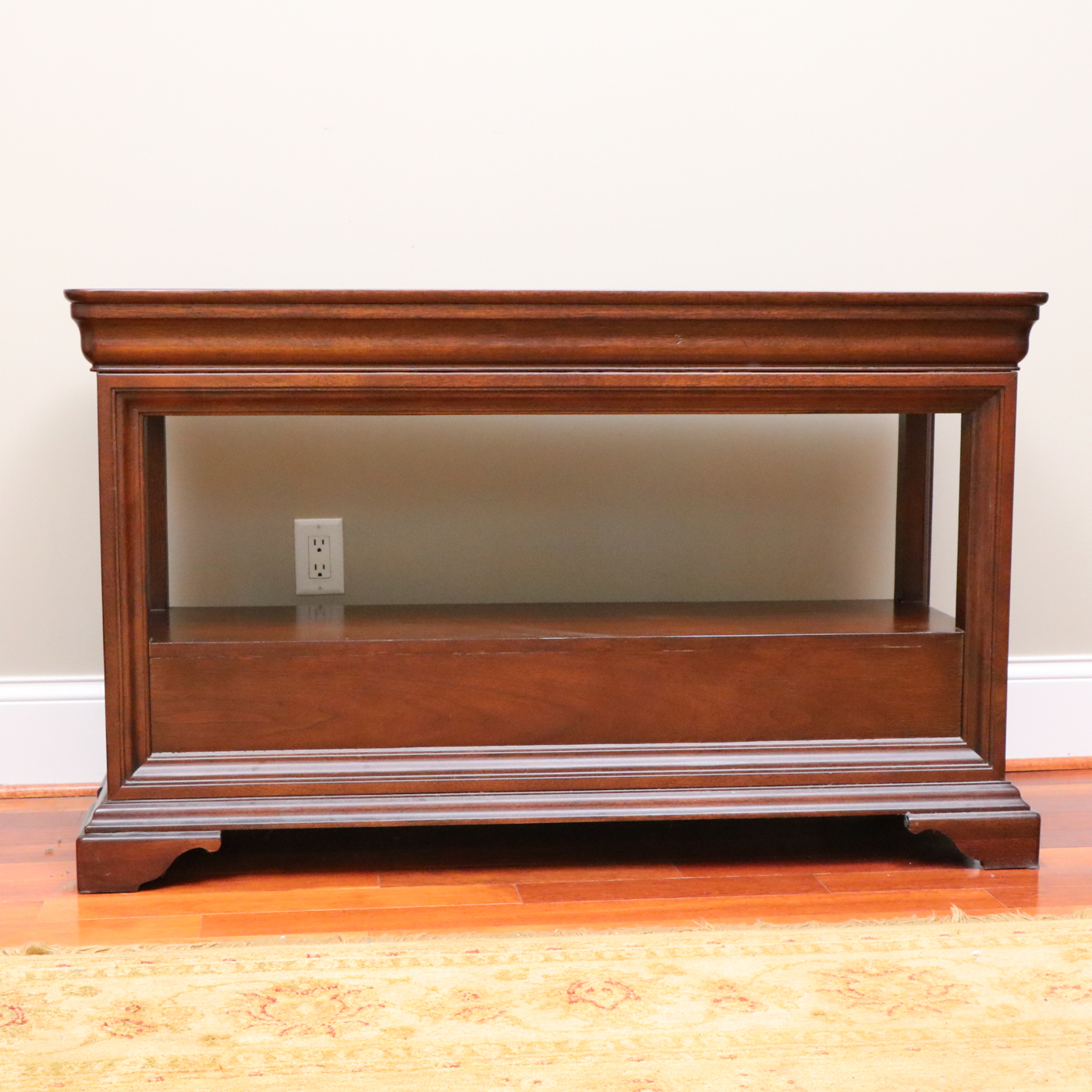 Georgian Style Mahogany Finish Console Table with Open Gallery