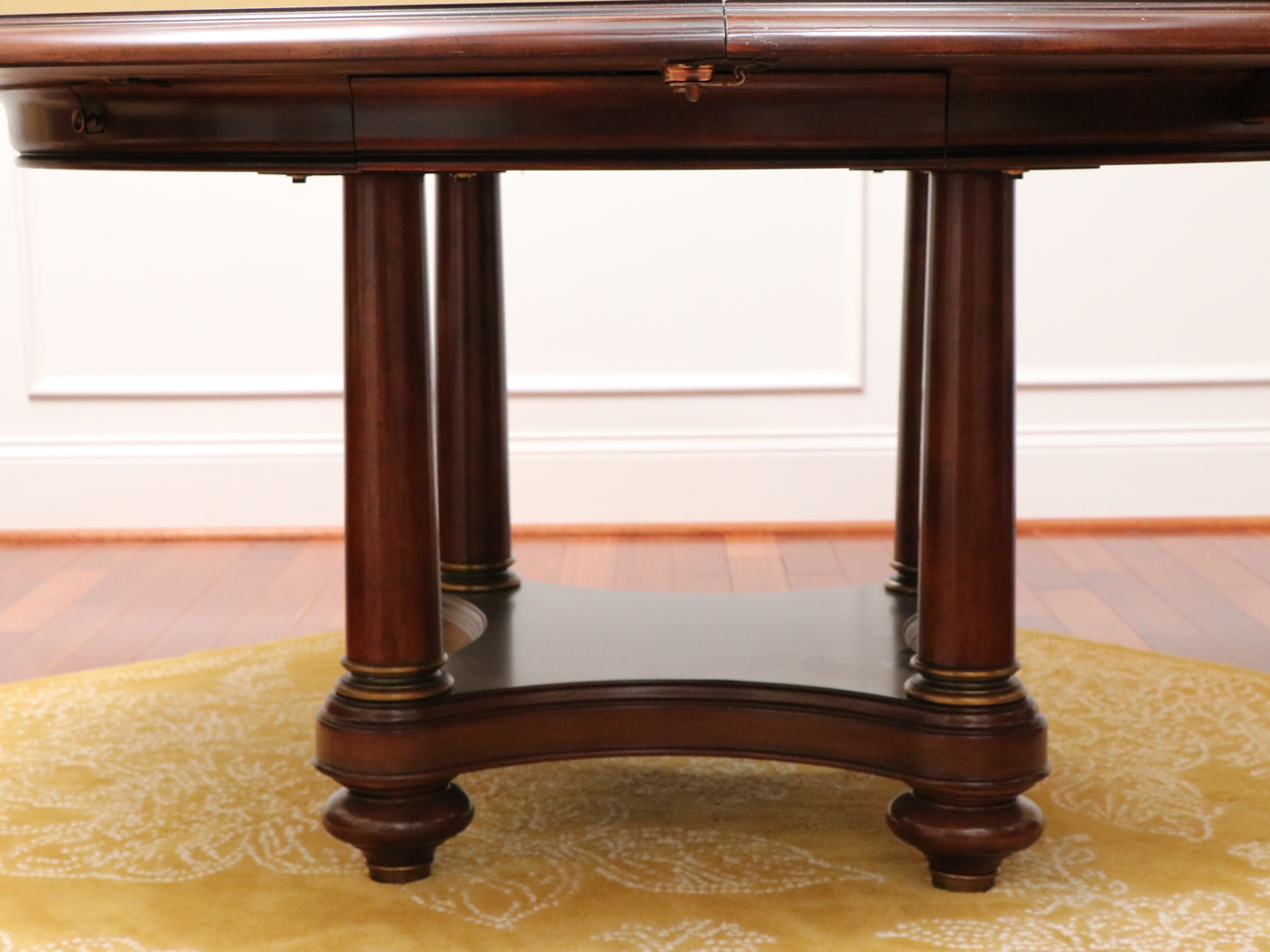 Schnadig International Louis XV Style Dining Suite