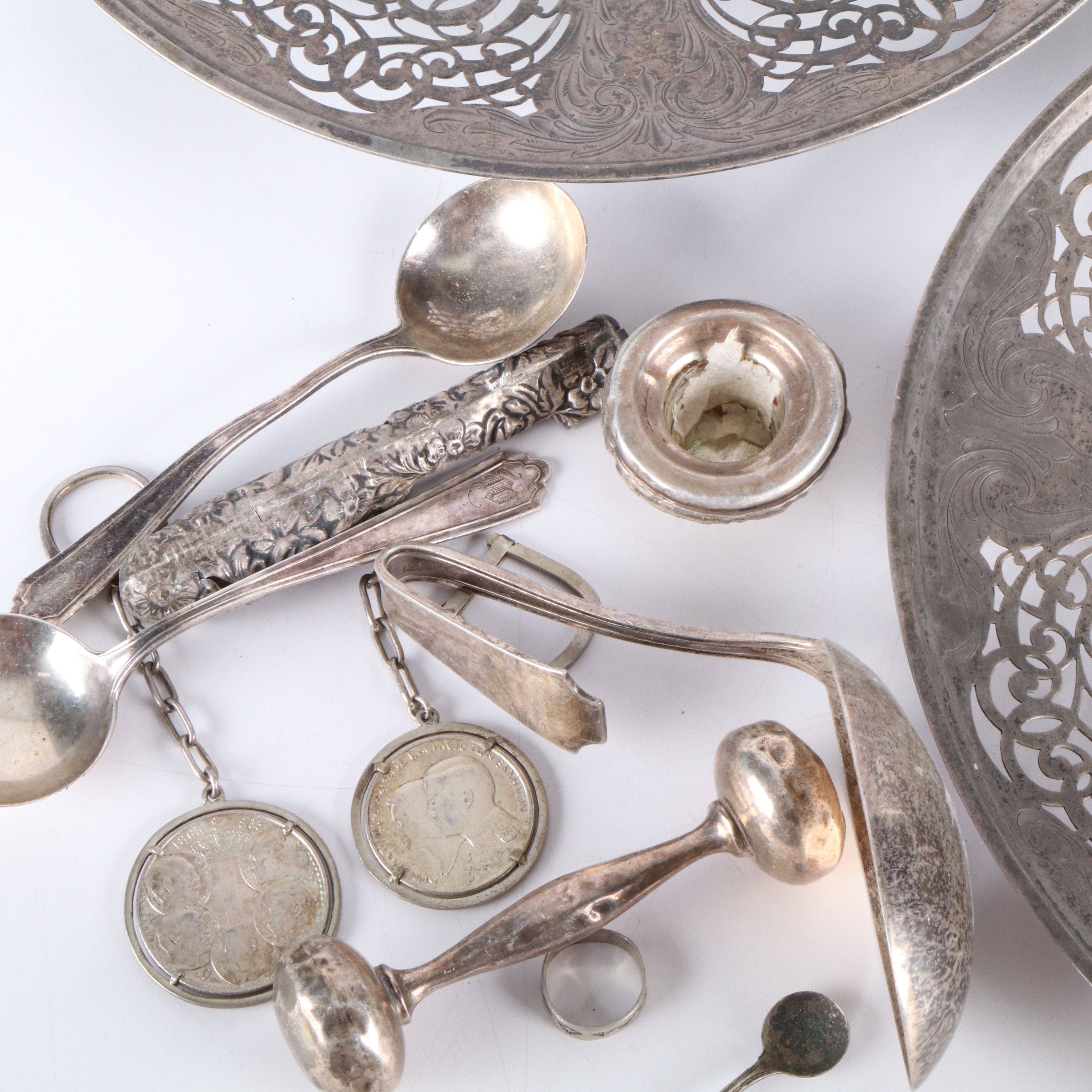 Group of Sterling Silver Items Totaling over 25 Troy Ounces