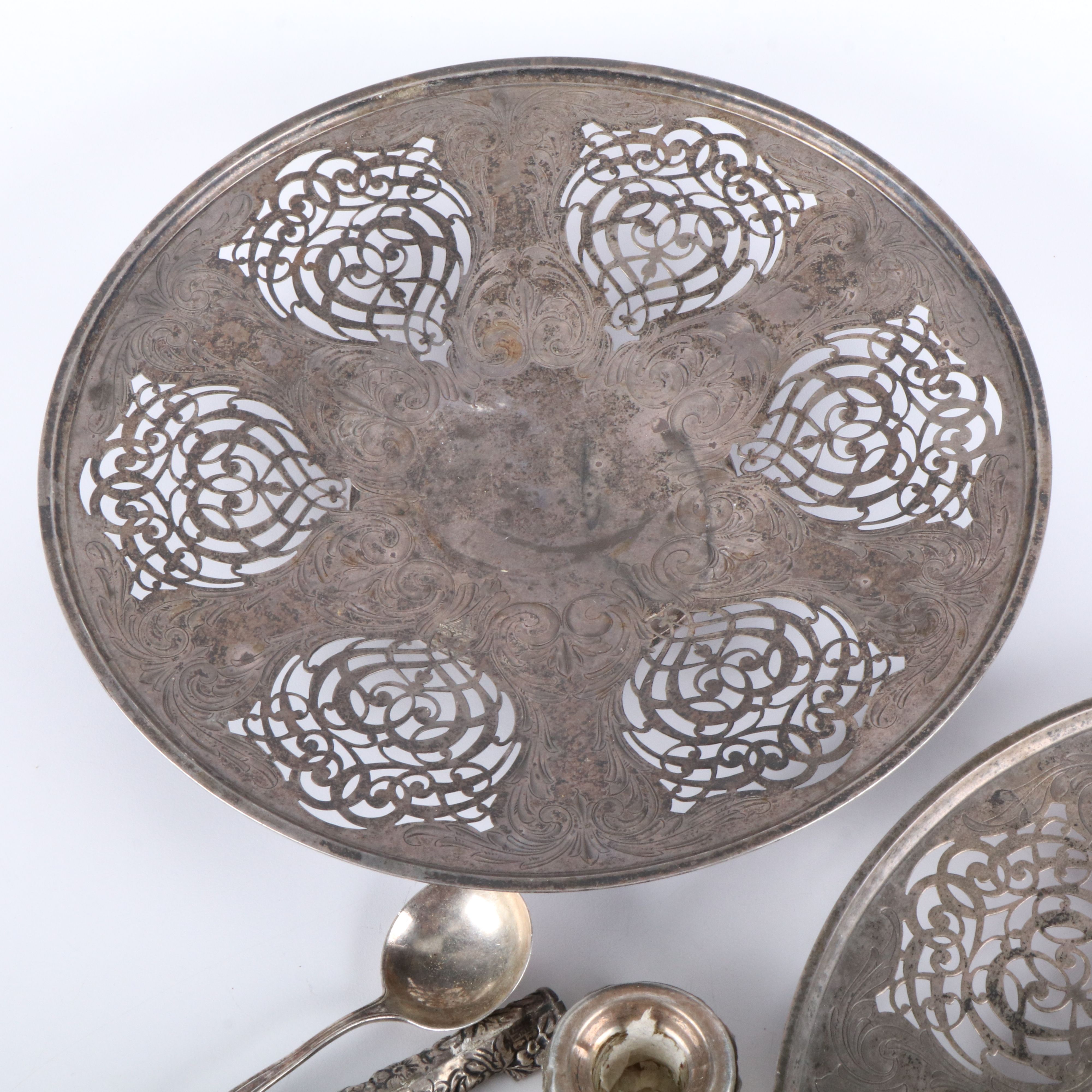 Group of Sterling Silver Items Totaling over 25 Troy Ounces