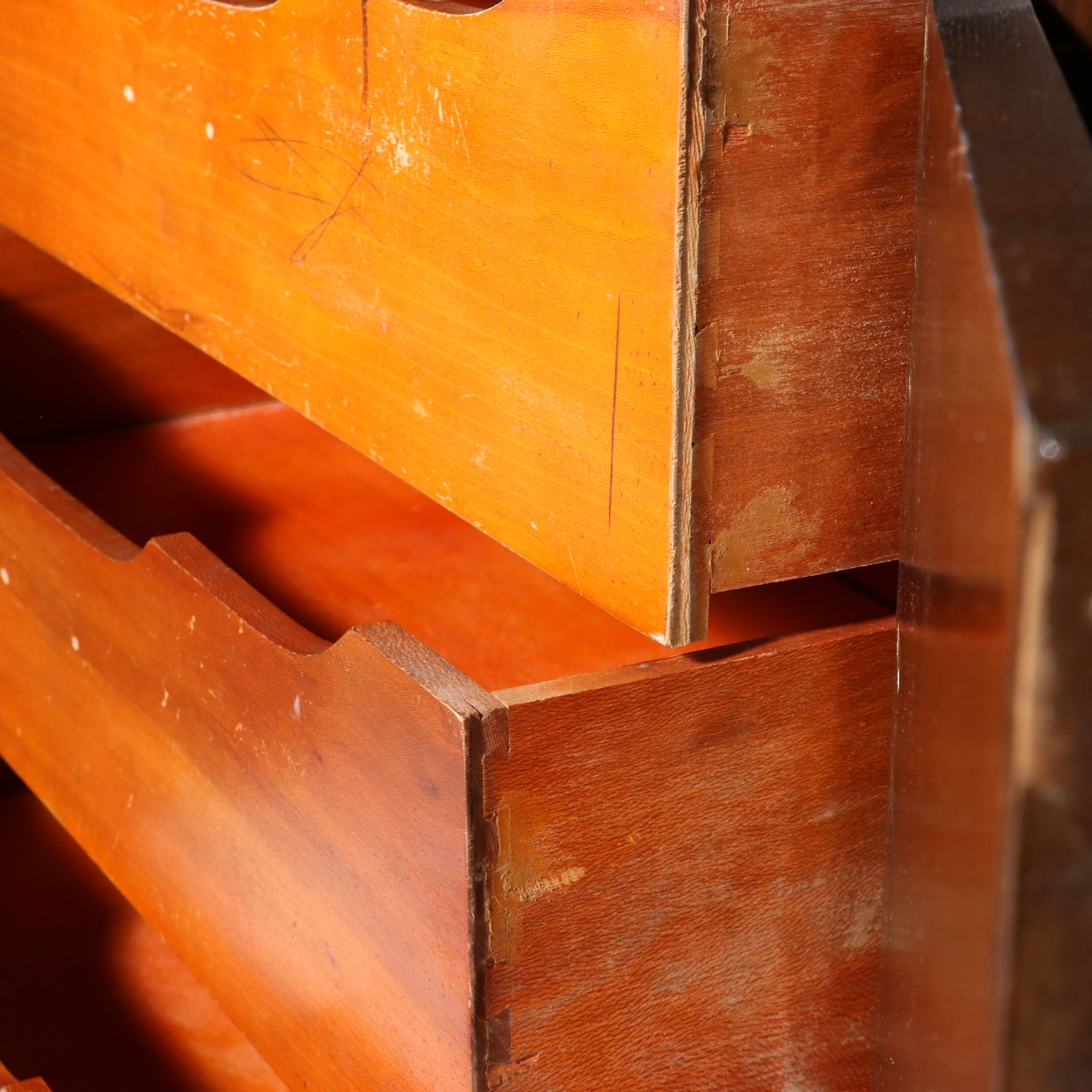 Late Victorian Walnut and Burl Veneer Chifferobe