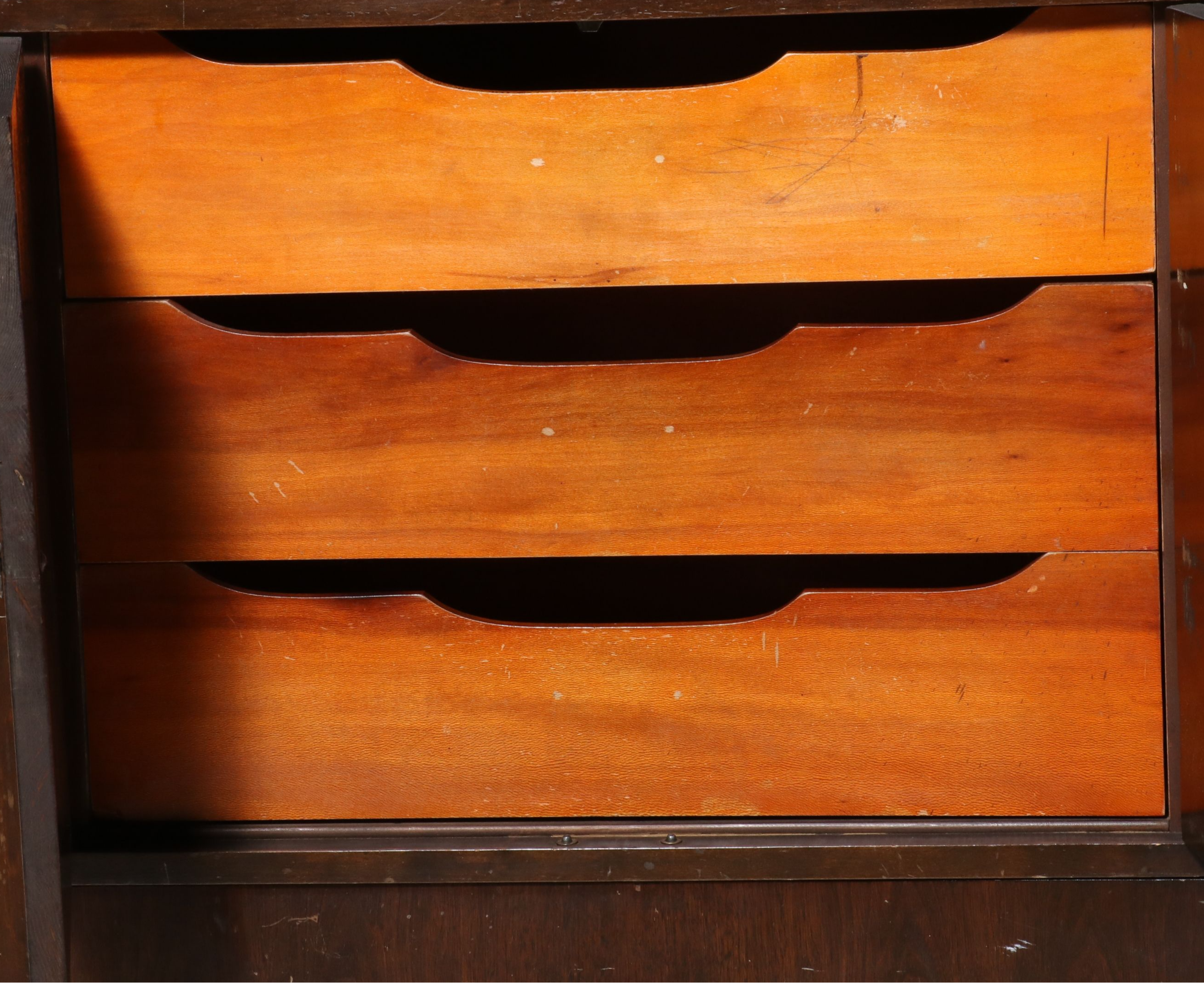 Late Victorian Walnut and Burl Veneer Chifferobe