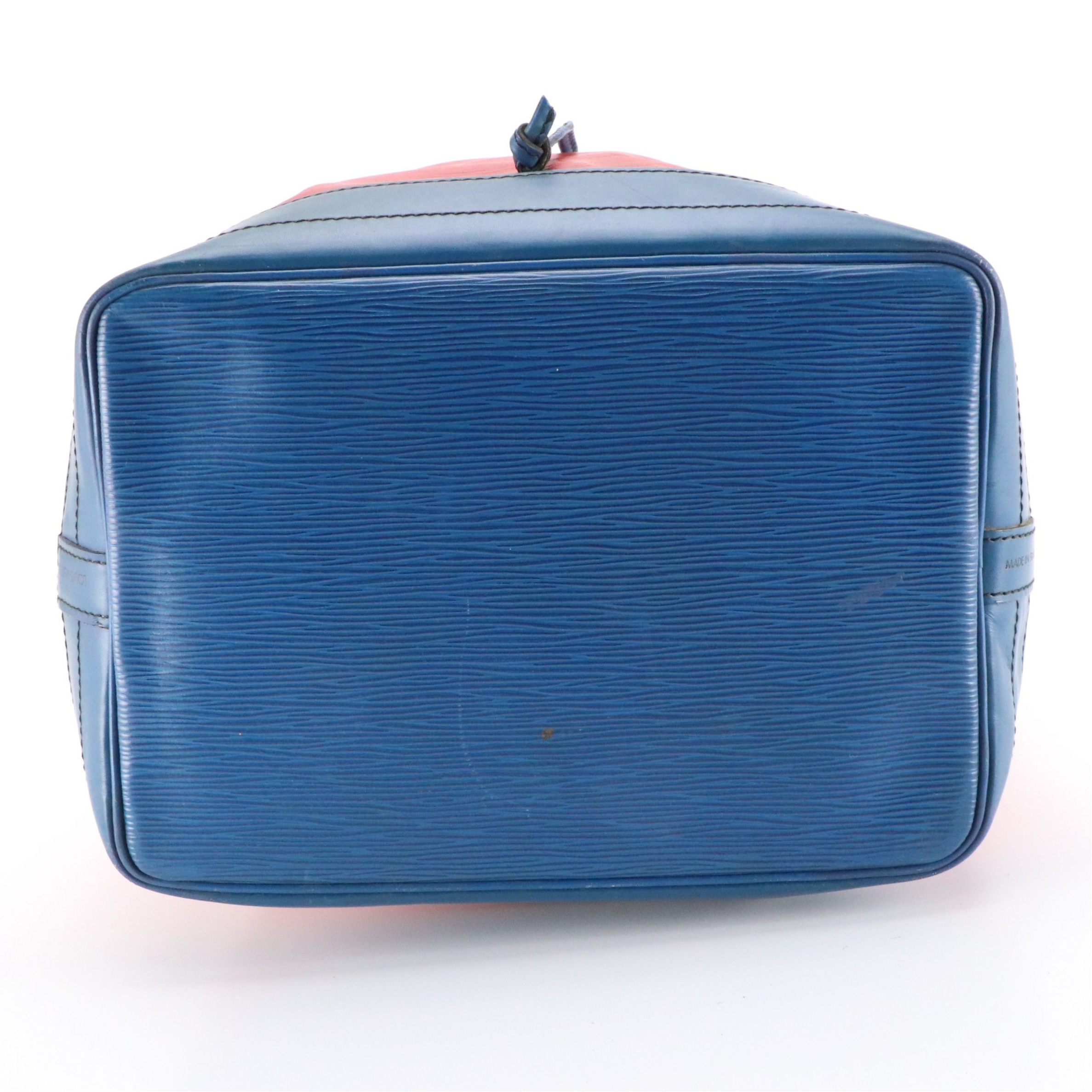 Louis Vuitton Noé Drawstring Bucket Bag in Red Epi and Blue Smooth Leather