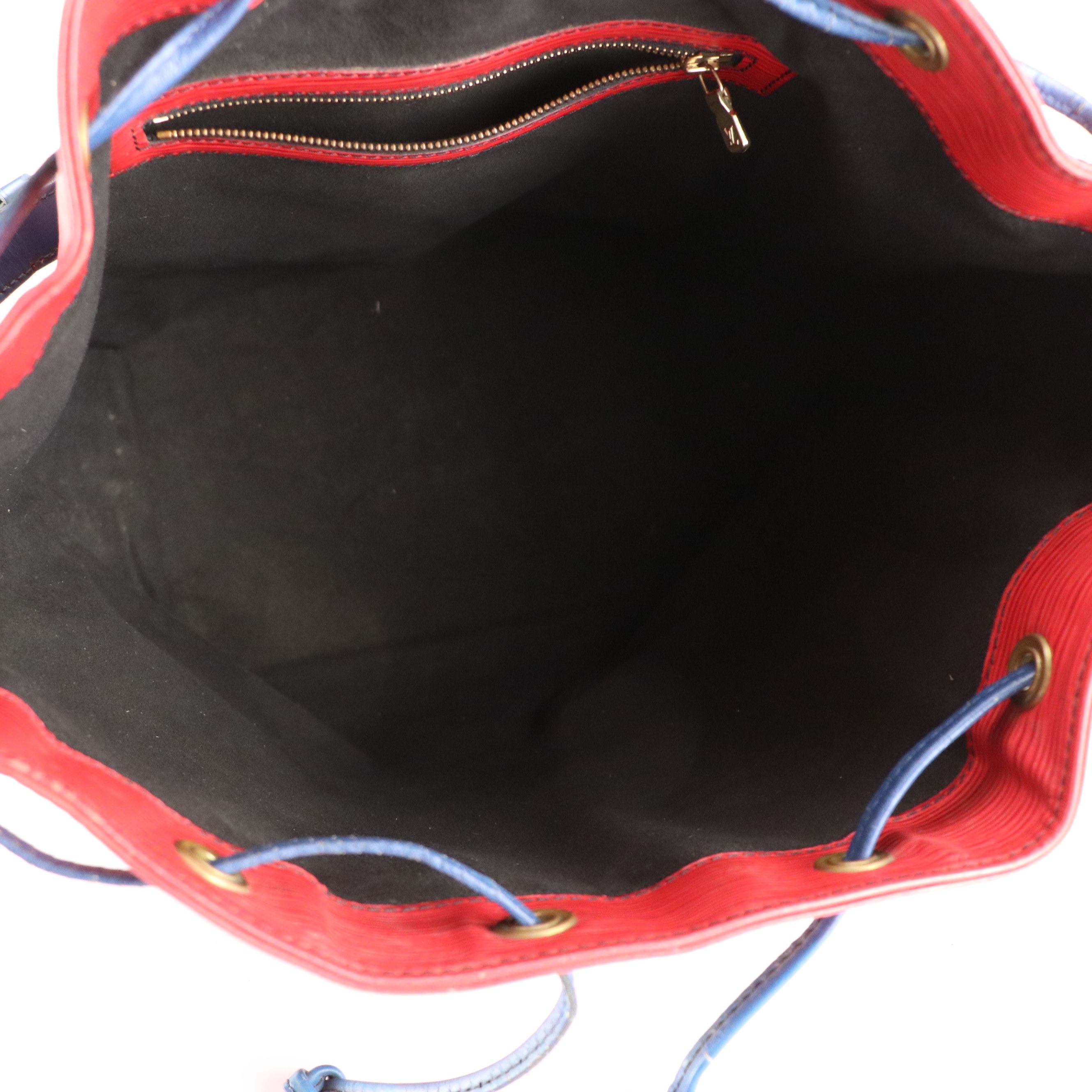 Louis Vuitton Noé Drawstring Bucket Bag in Red Epi and Blue Smooth Leather