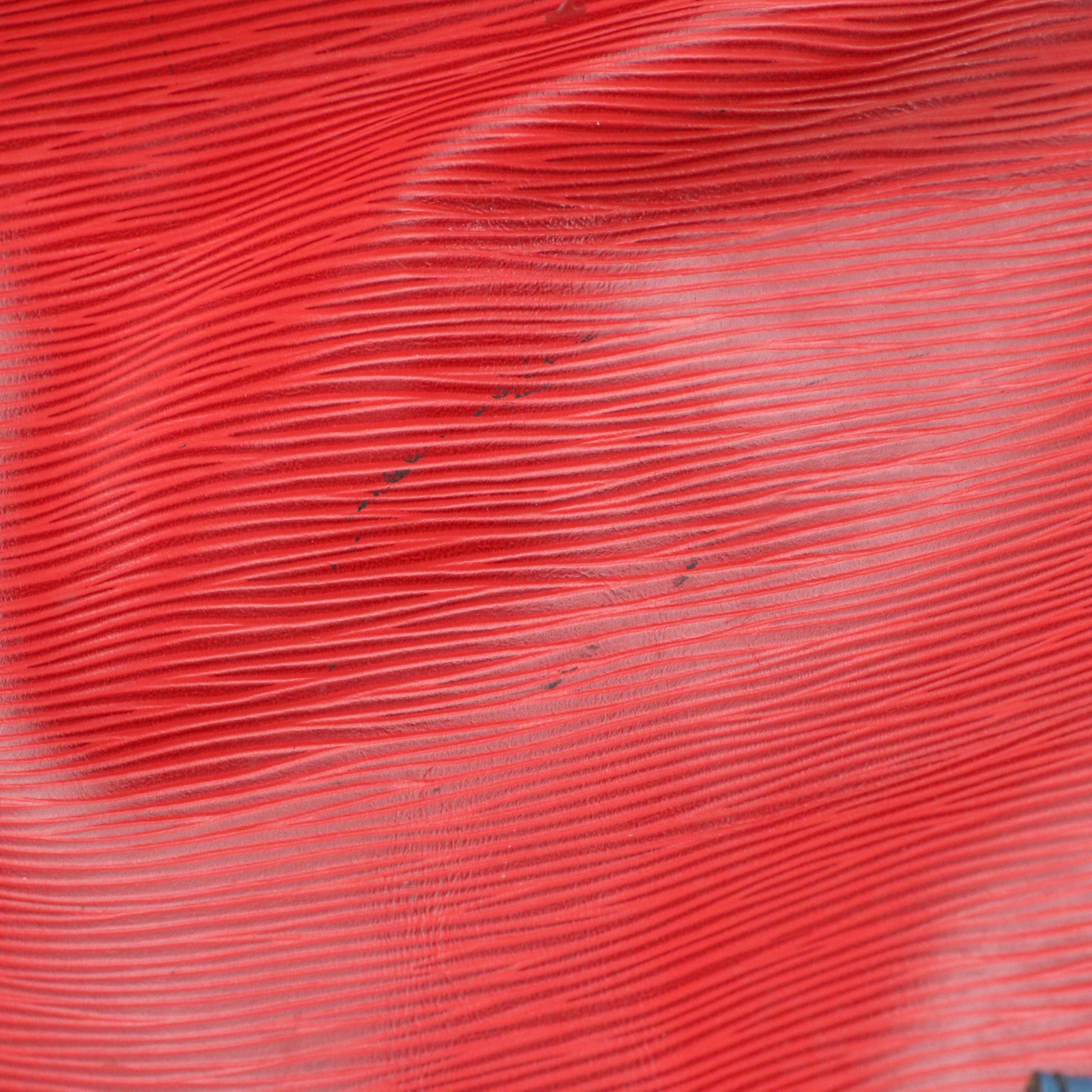 Louis Vuitton Noé Drawstring Bucket Bag in Red Epi and Blue Smooth Leather