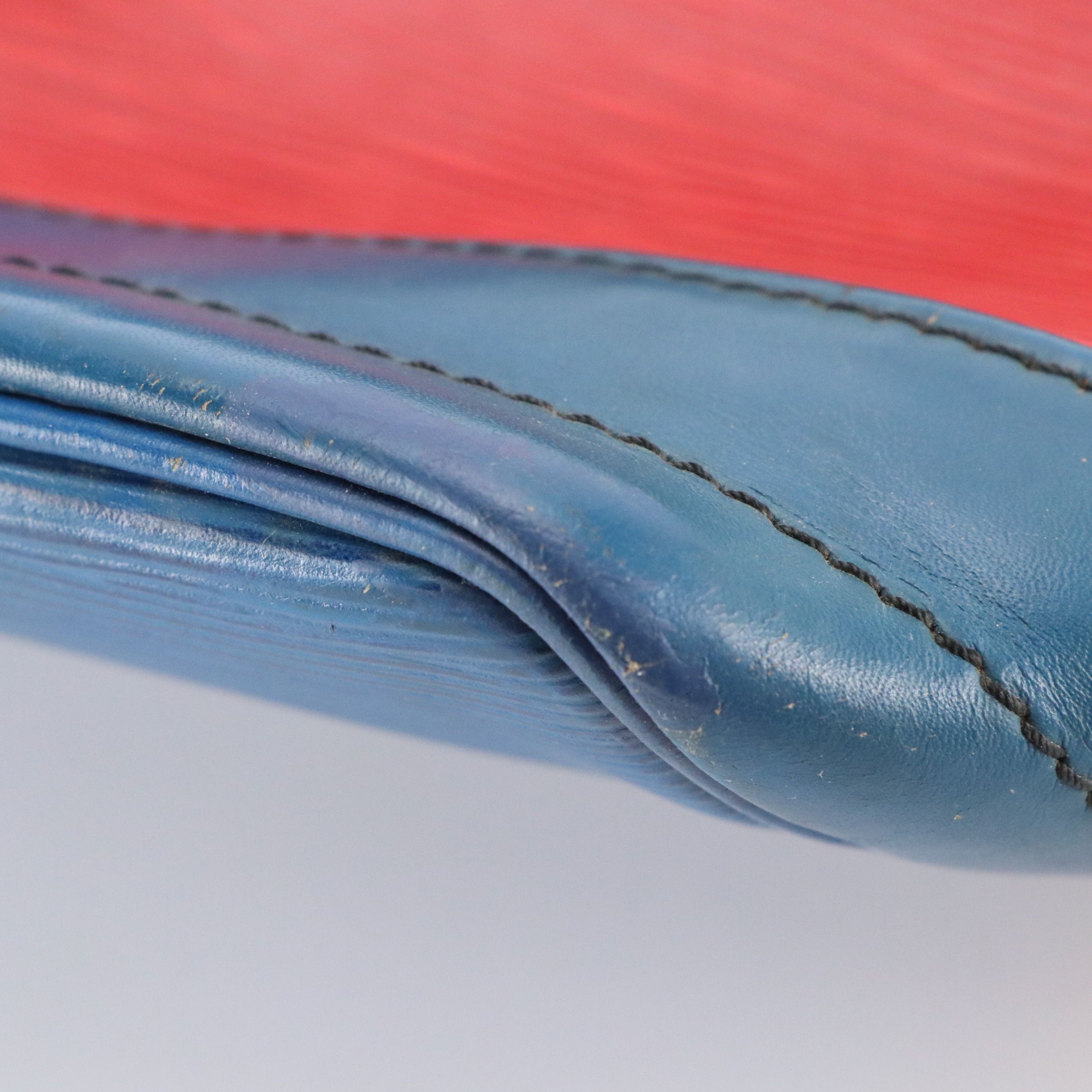 Louis Vuitton Noé Drawstring Bucket Bag in Red Epi and Blue Smooth Leather