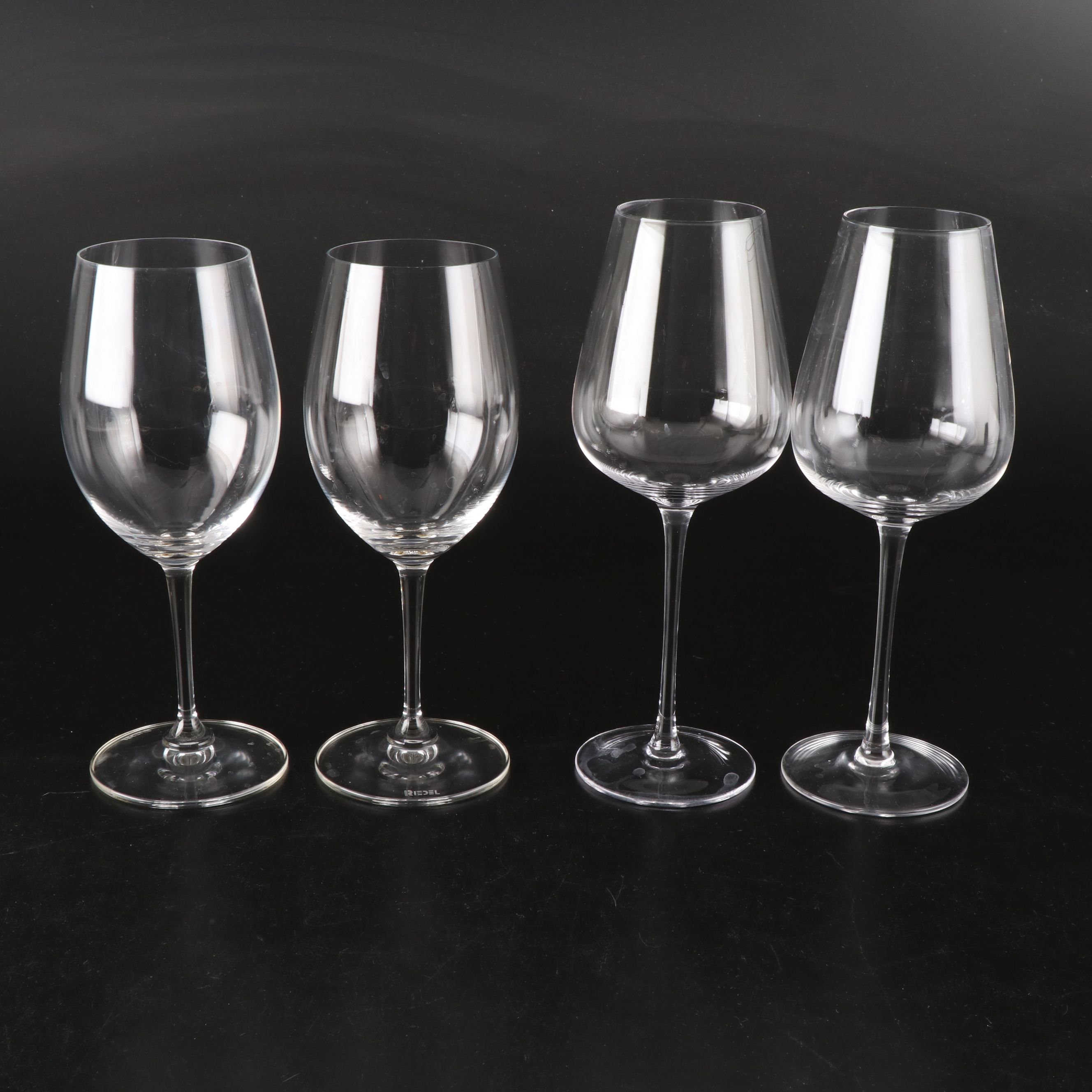 Wine Glasses with Wine Bottle Opener Set