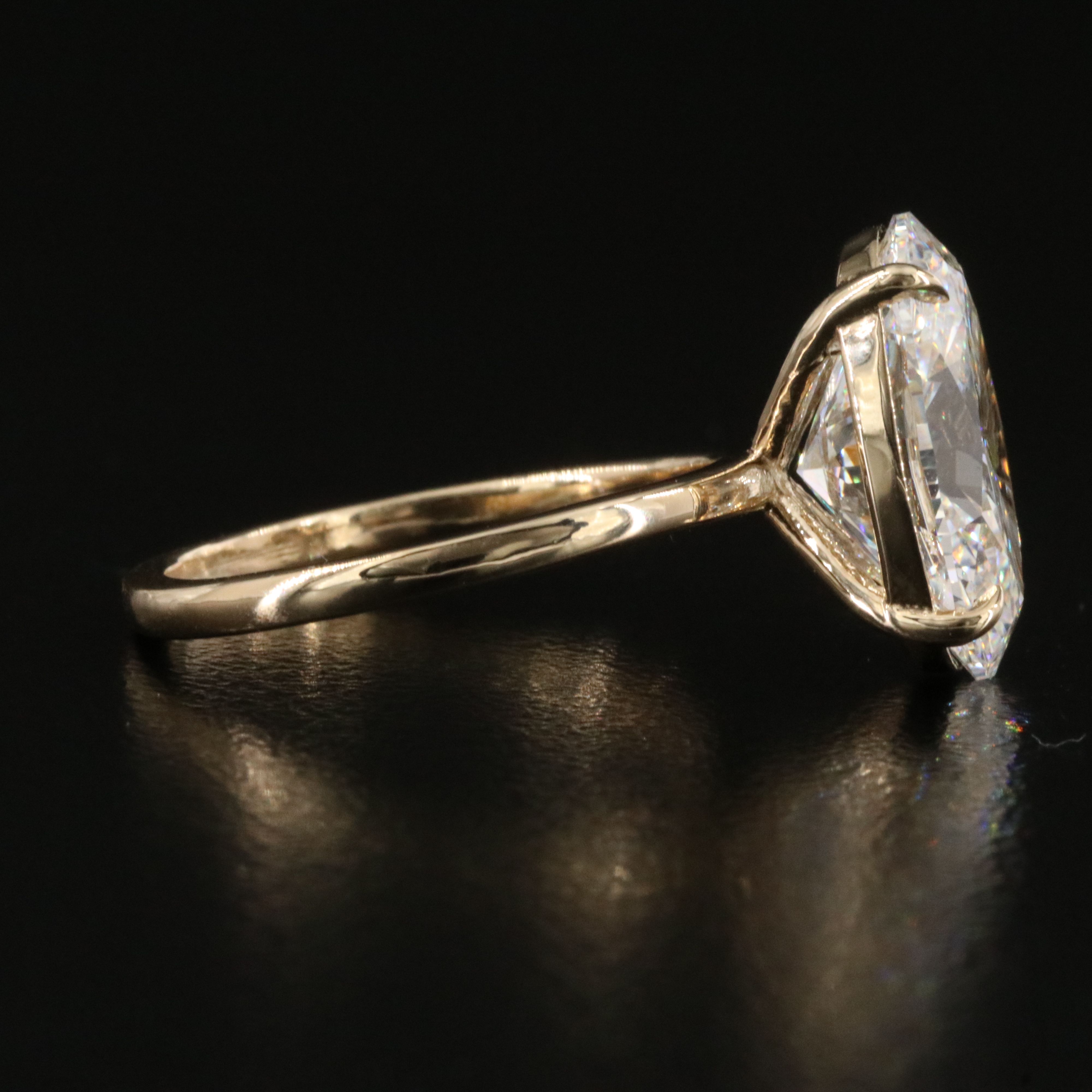 14K 5.01 CT Lab Grown Diamond Solitaire Ring with IGI Report