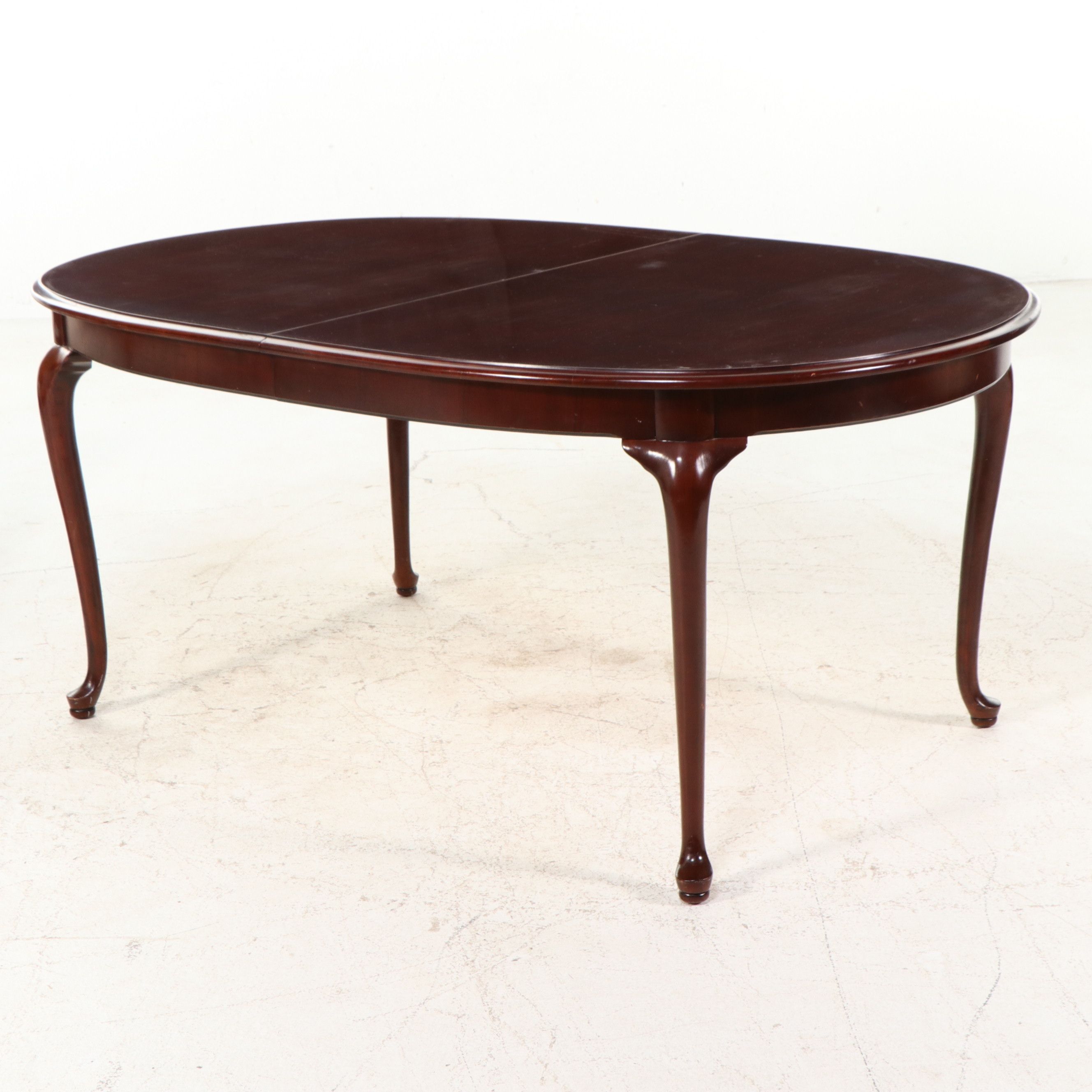 Five-Piece Queen Anne Style Mahogany Dining Set, Late 20th Century