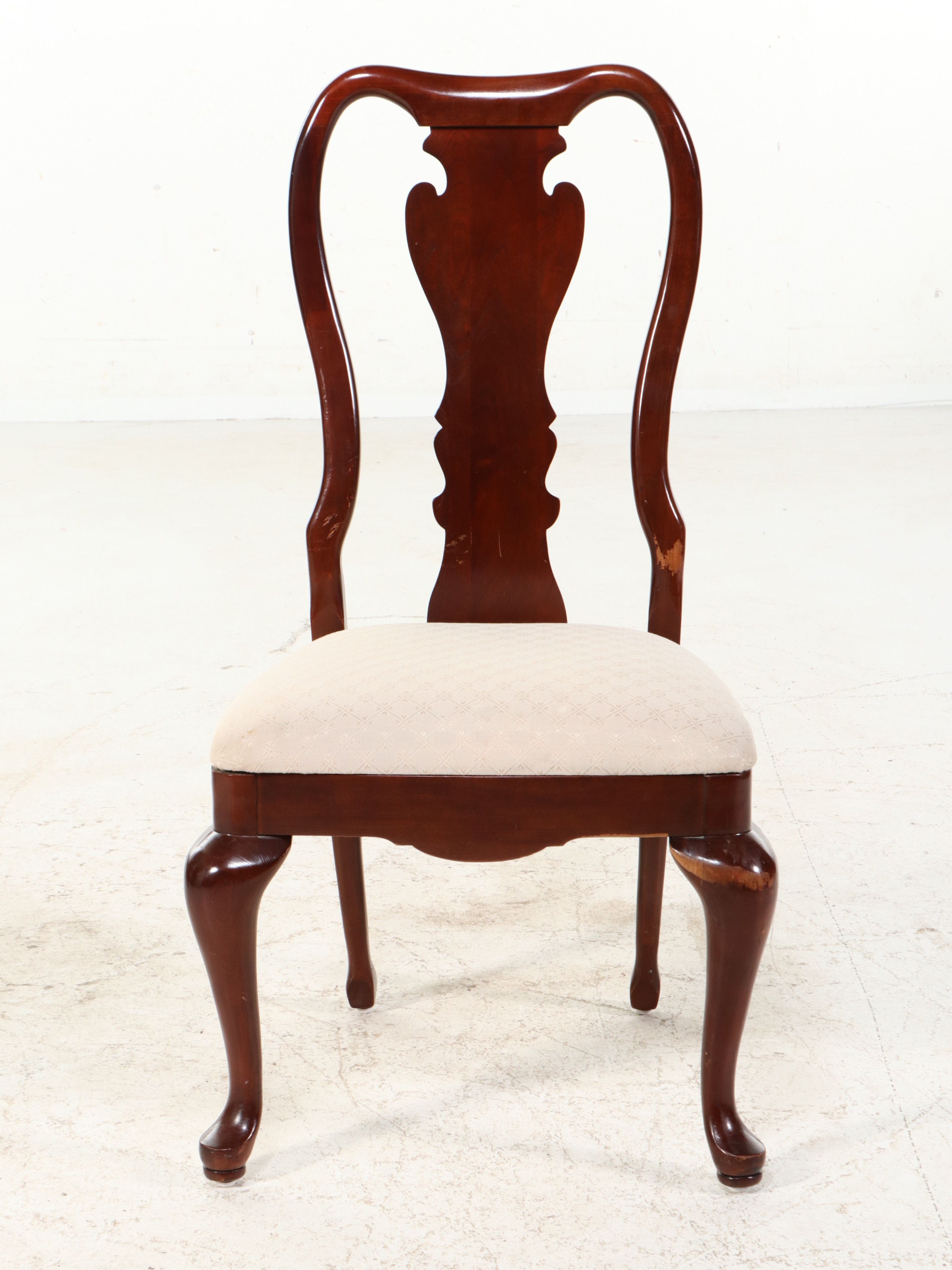 Five-Piece Queen Anne Style Mahogany Dining Set, Late 20th Century