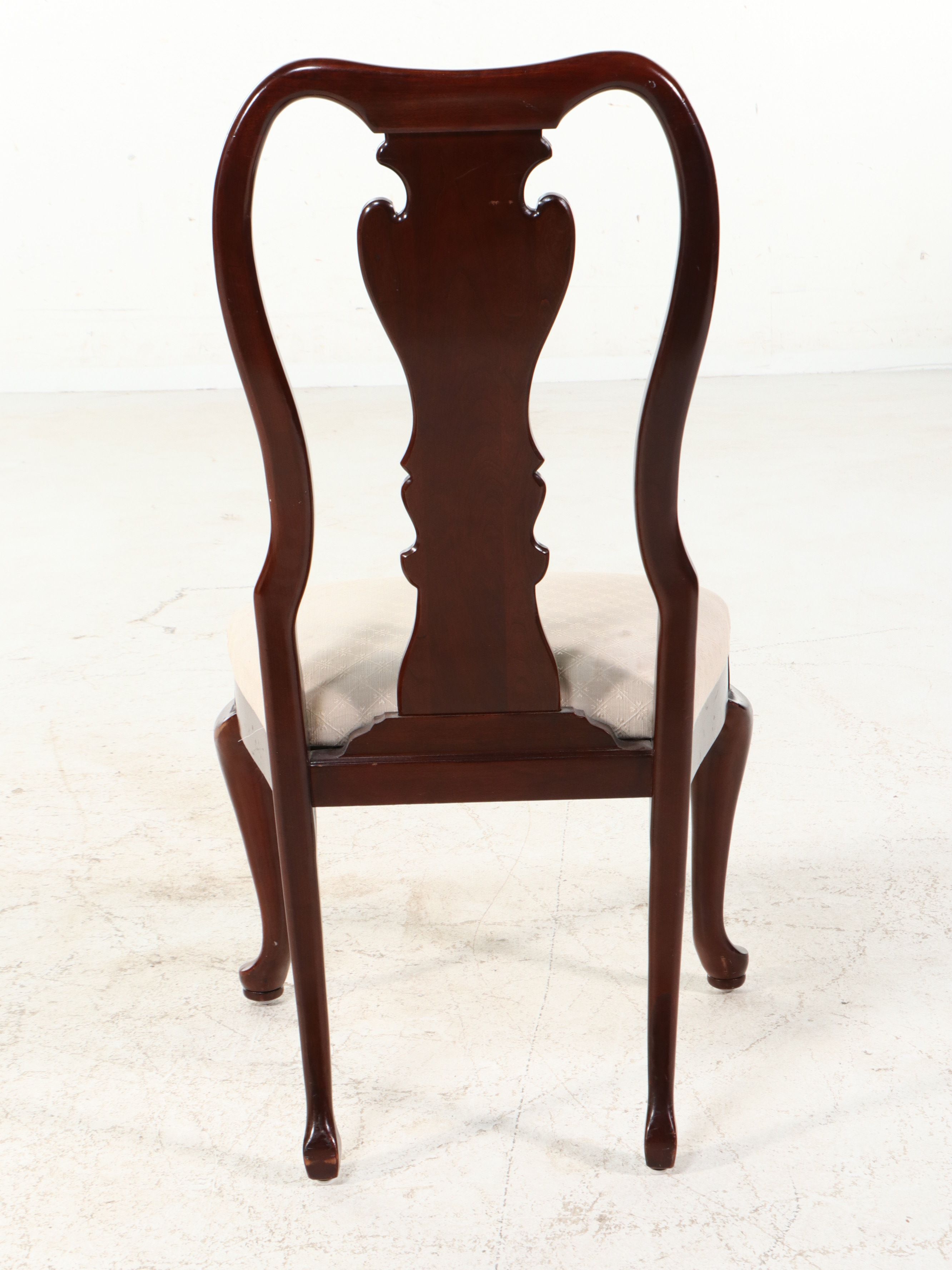 Five-Piece Queen Anne Style Mahogany Dining Set, Late 20th Century