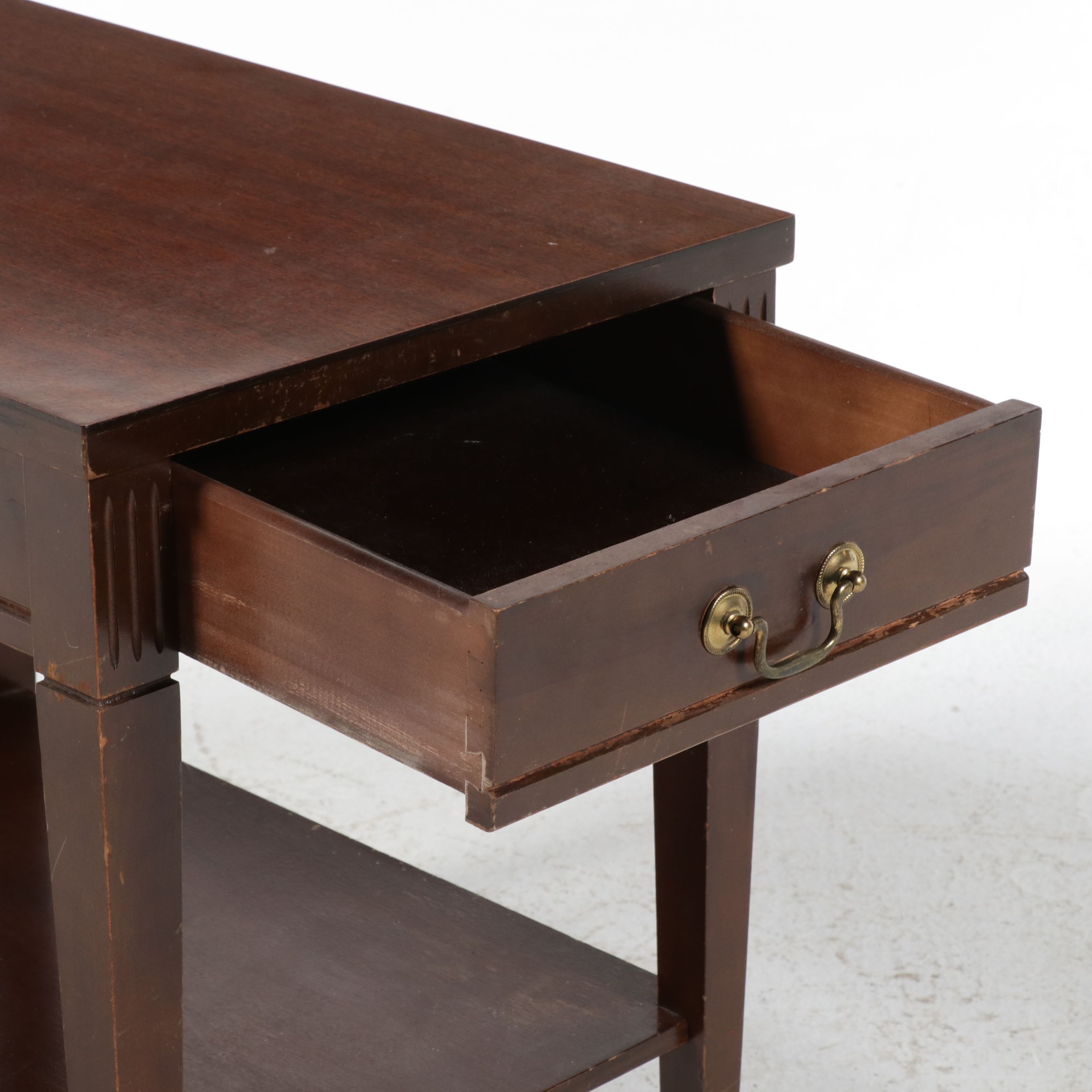 Hepplewhite Style Mahogany Finish Side Table with Drawer, Mid to Late 20th C.