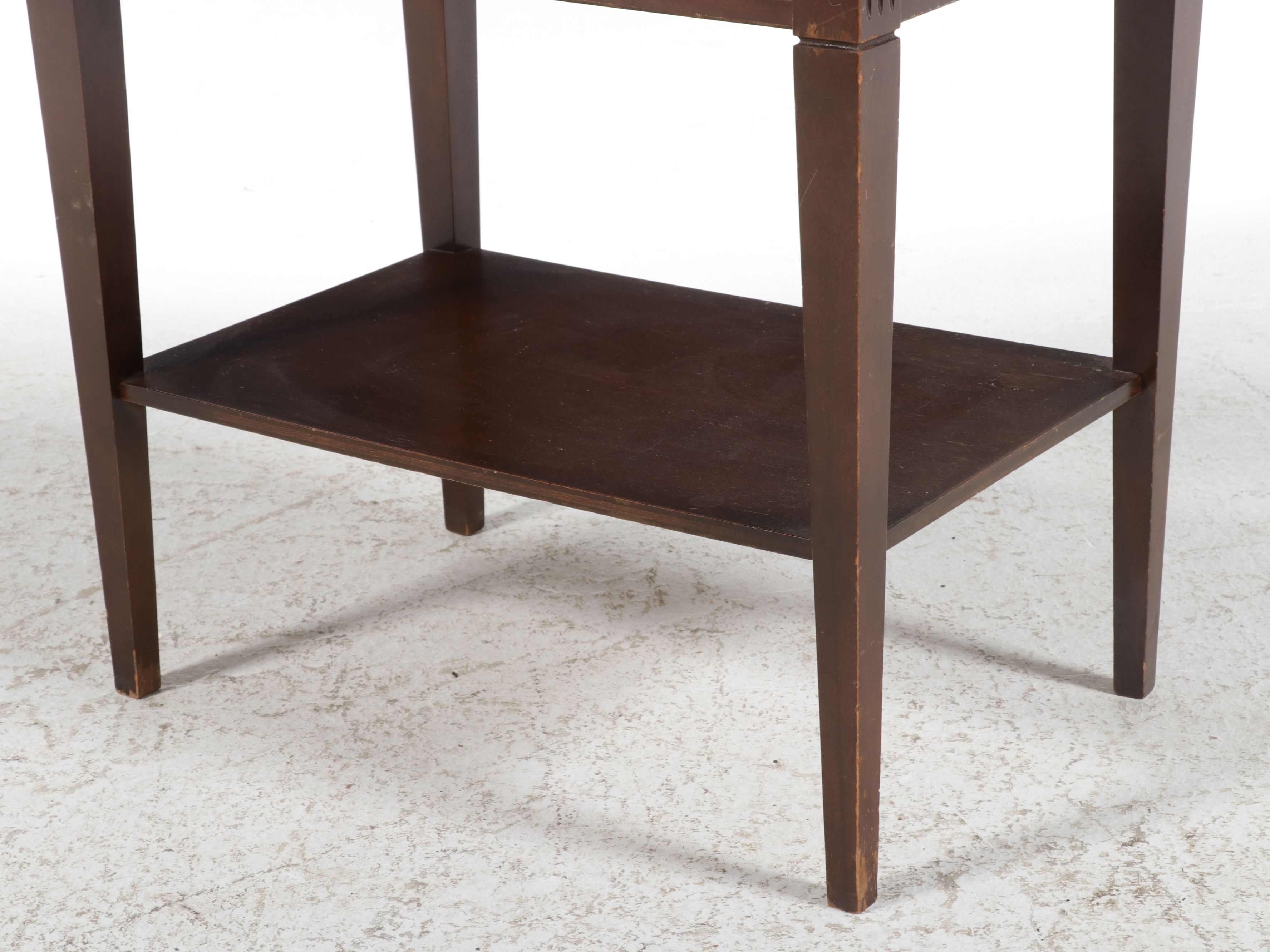 Hepplewhite Style Mahogany Finish Side Table with Drawer, Mid to Late 20th C.