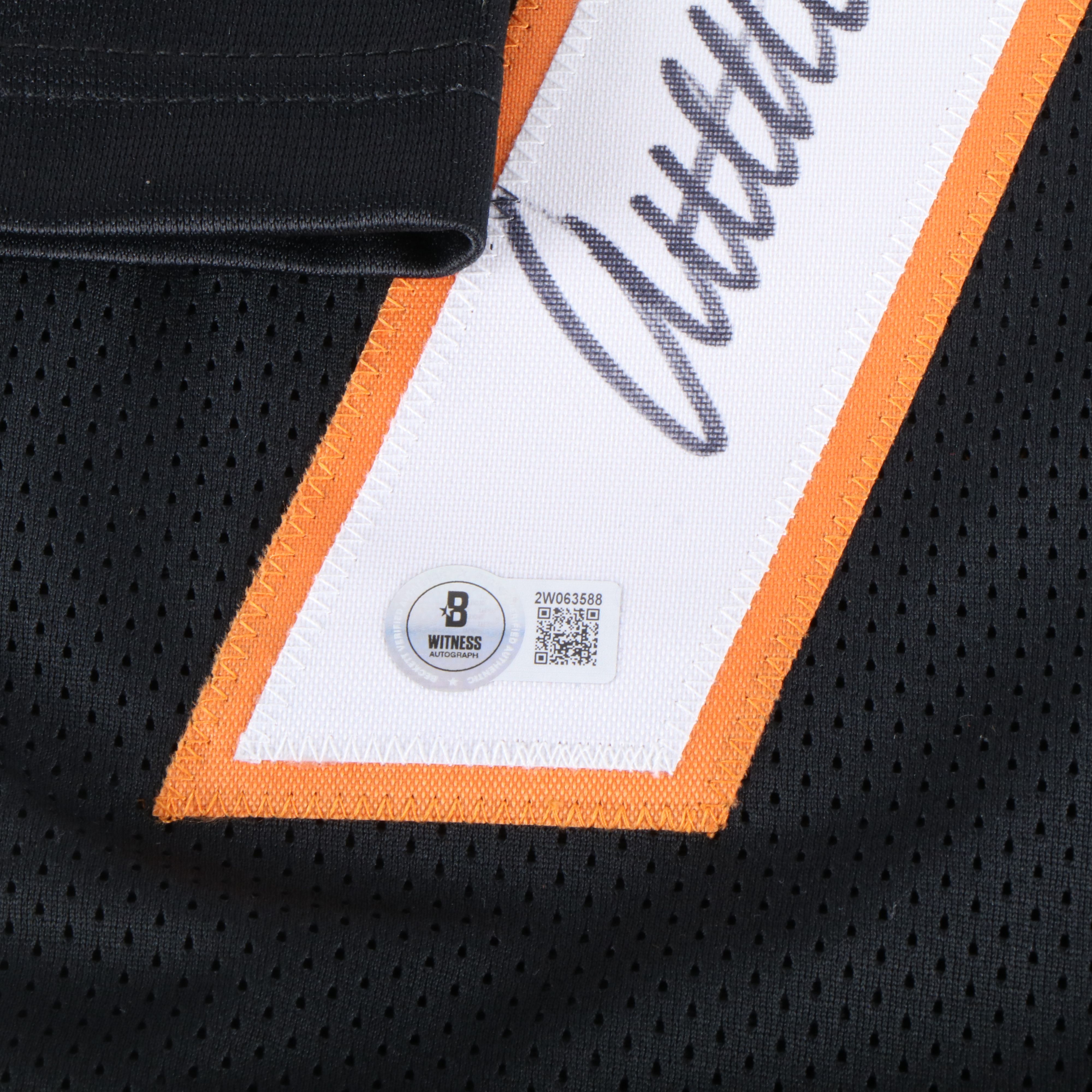 Anthony Muñoz Signed Cincinnati Bengals Football Jersey, Beckett