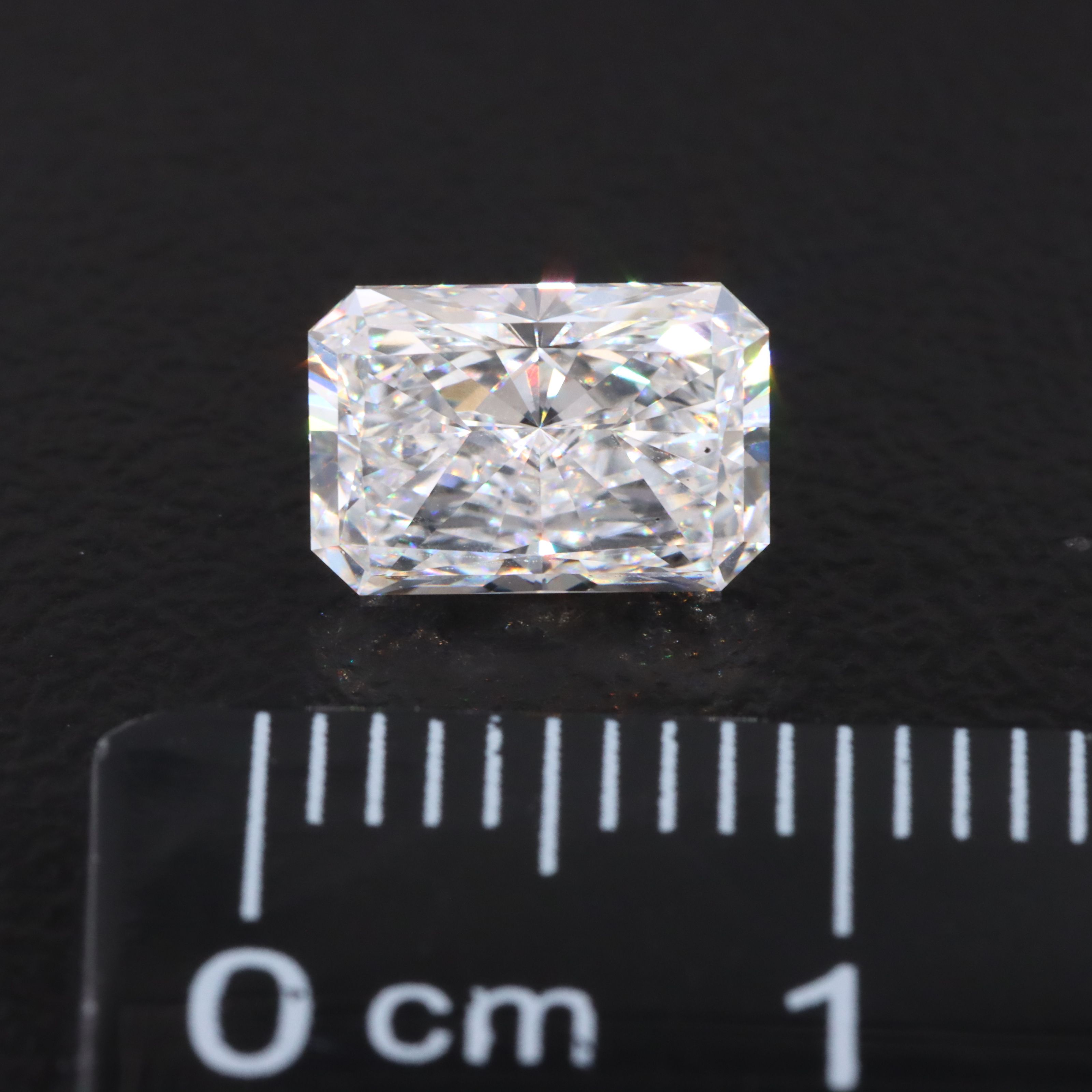 Loose 1.47 CT Lab Grown Diamond with IGI Report