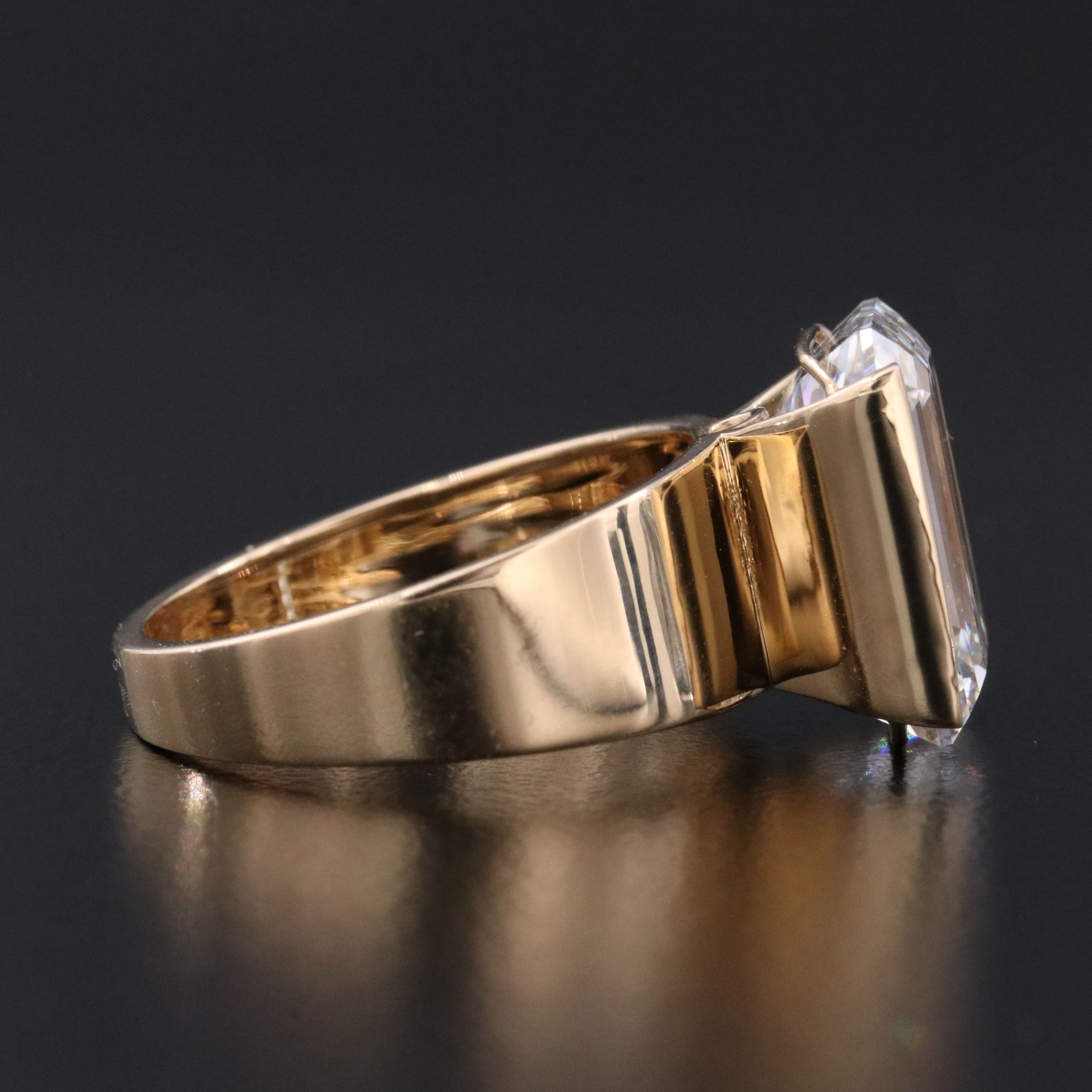 18K 6.58 CT Lab Grown Diamond Solitaire Ring with IGI Report