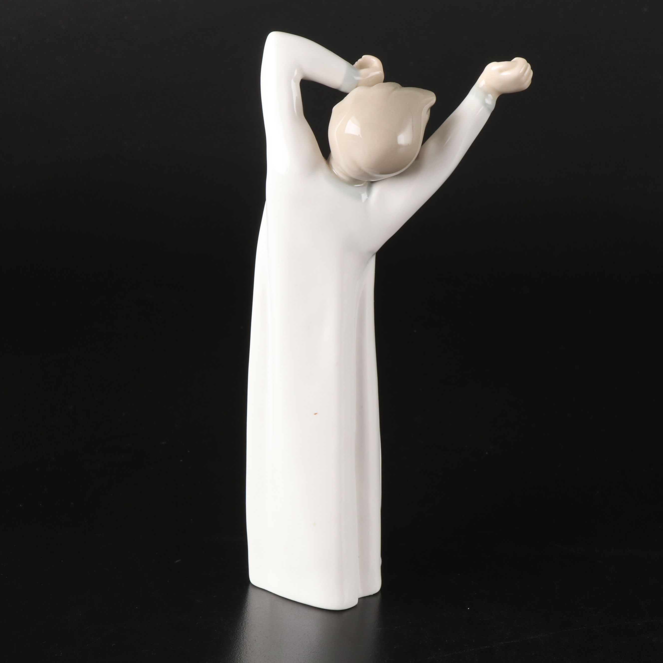 Lladró "Heavenly Slumber," and "Boy Yawning" and More Porcelain Figures