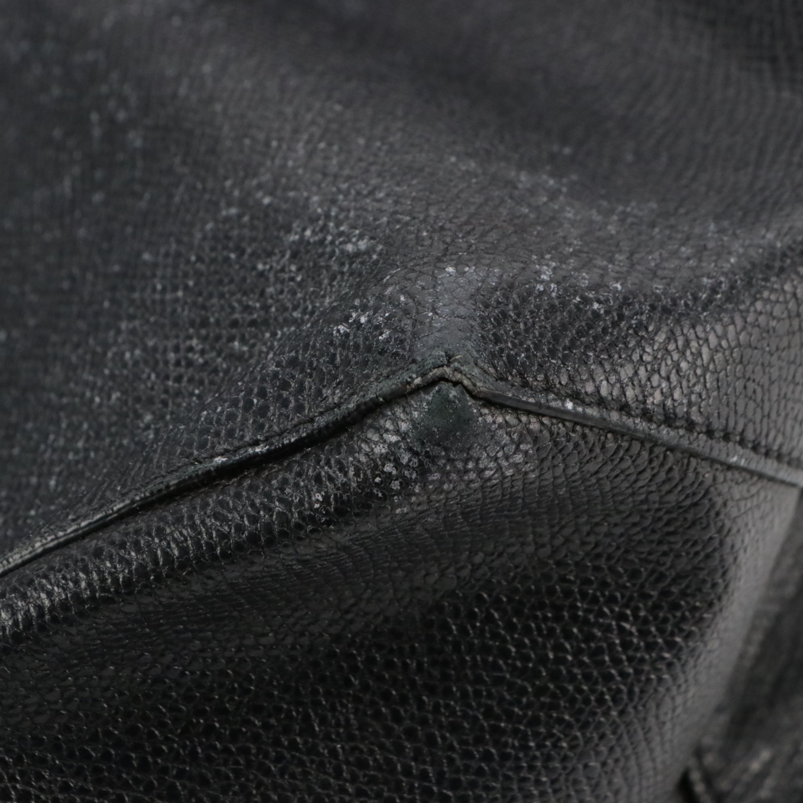 Valextra Slouchy Shoulder Bag in Navy Blue Grained Calfskin Leather