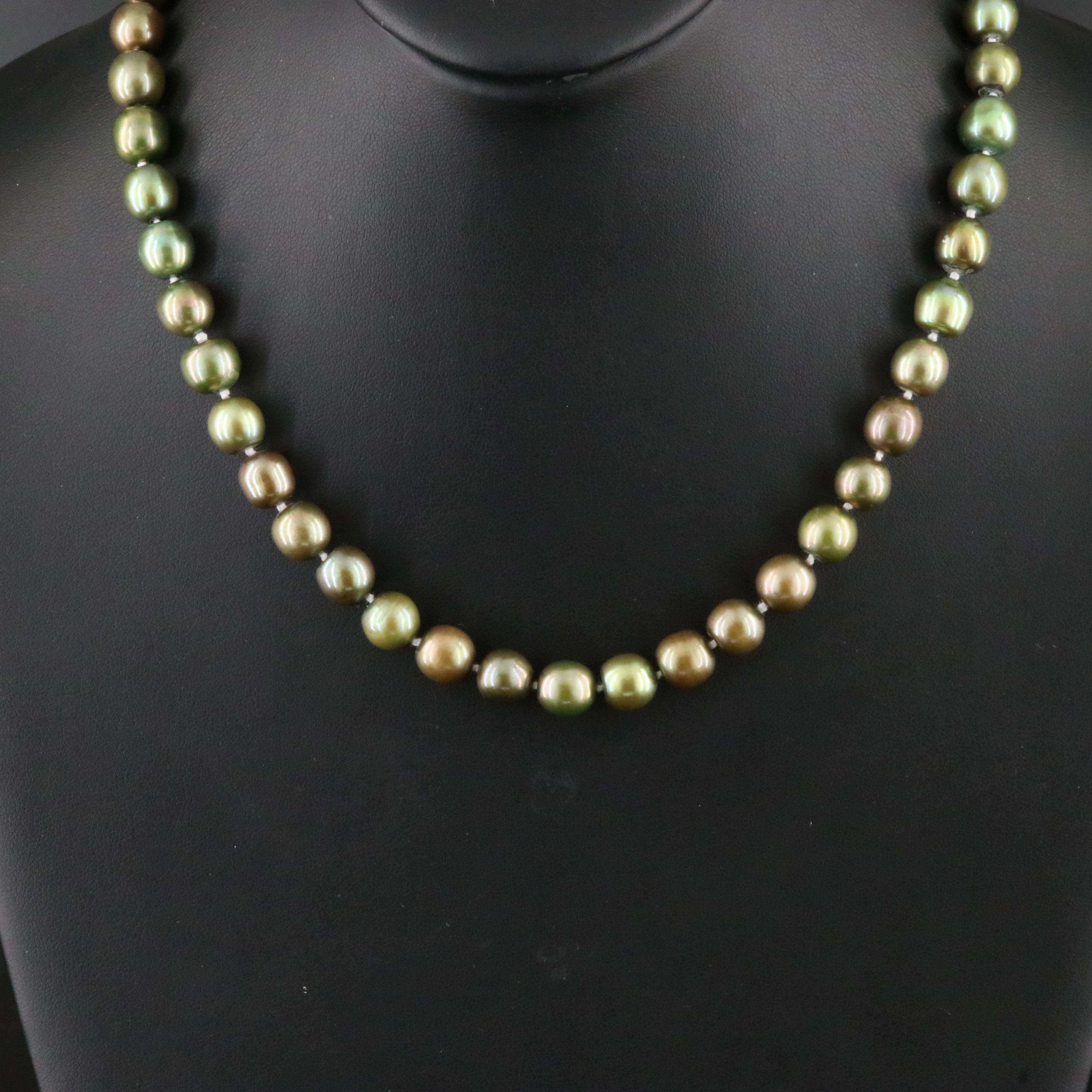 Pearl Necklace with 14K Clasp