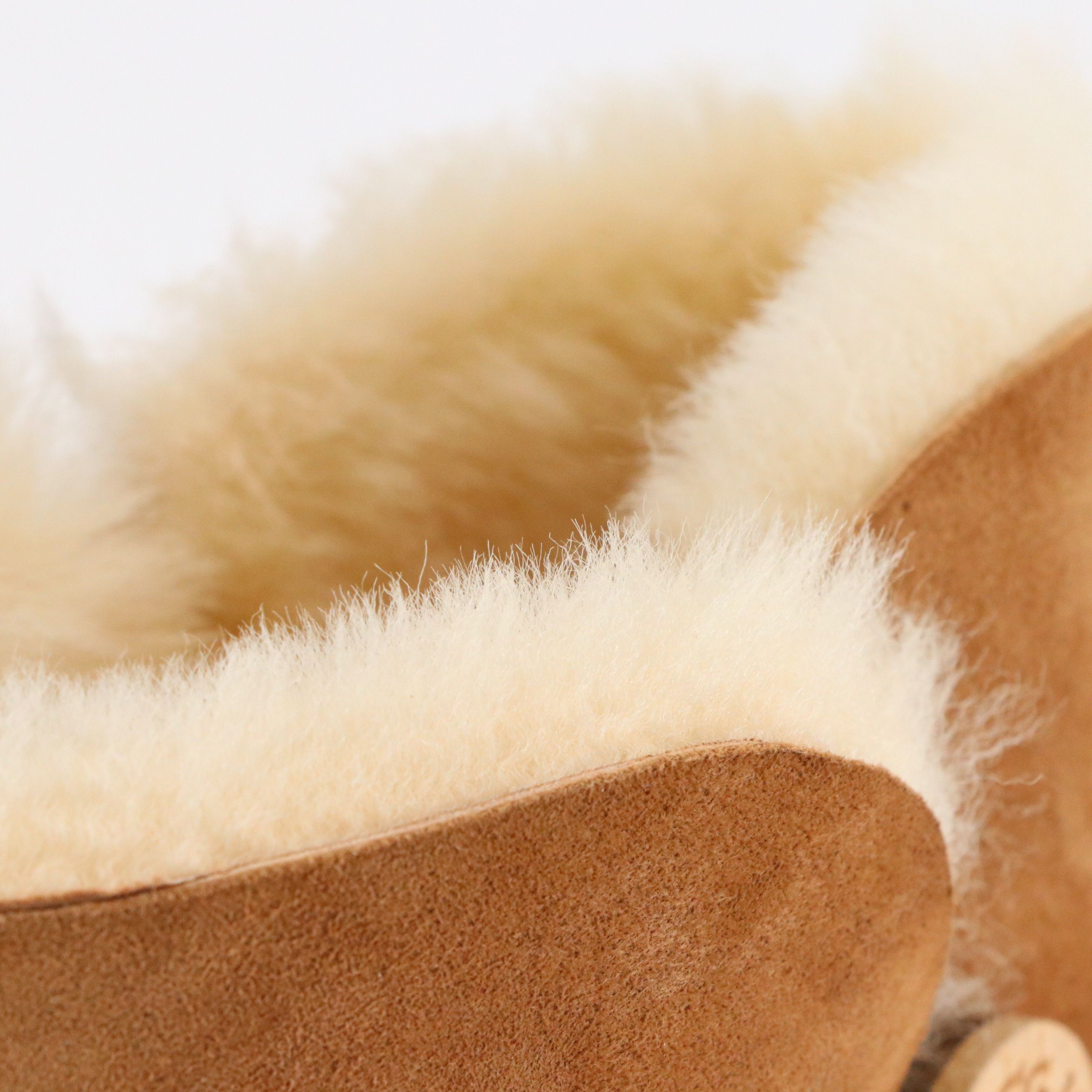 UGG Bailey Button Triplet II Winter Boots in Sheepskin Lined Chestnut Suede