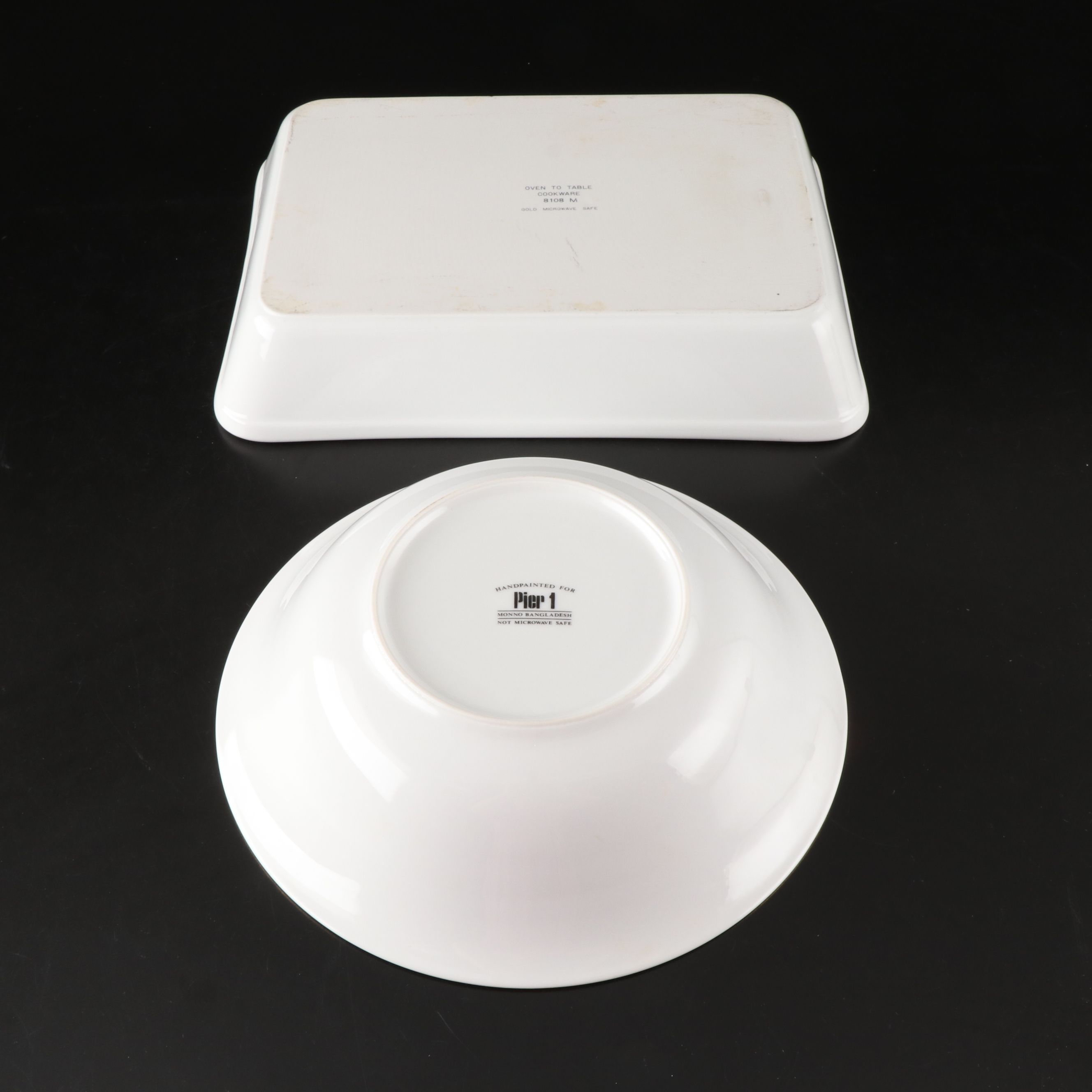 Pier 1 Gilt Trim Porcelain Dinnerware, 21st Century