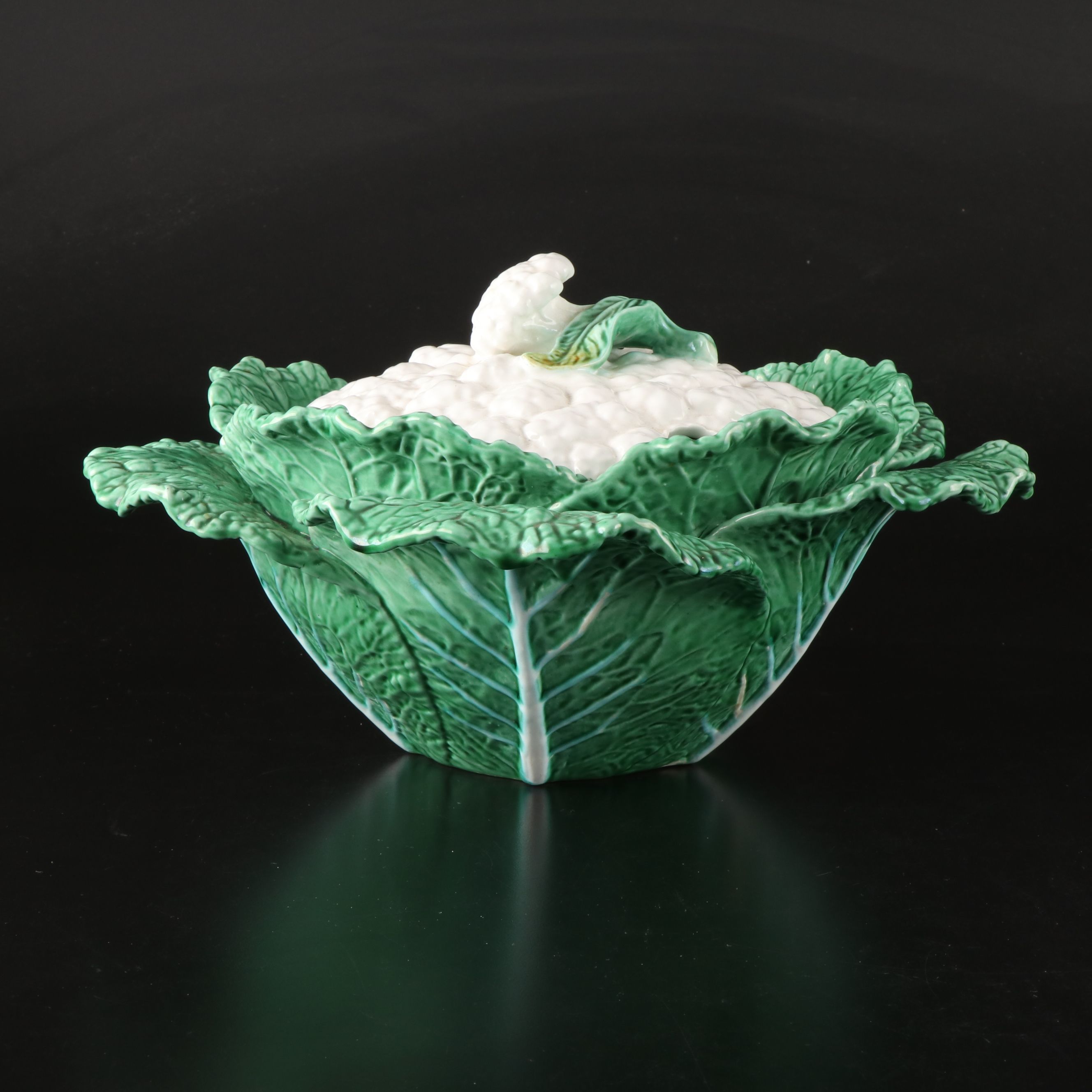 Bordallo Pinheiro Cauliflower Tureen with Ladle and Underplate