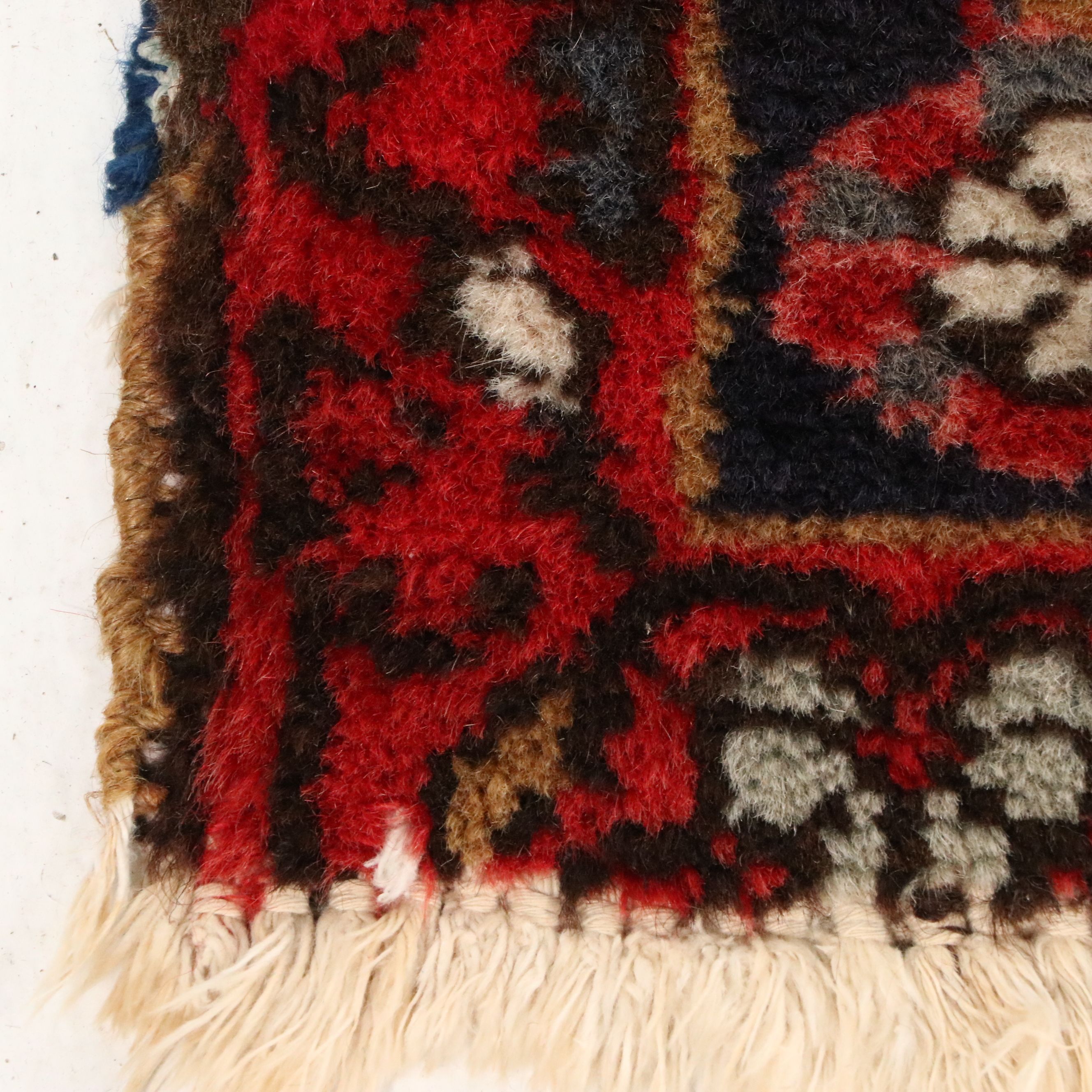 9'6 x 12'10 Hand-Knotted Persian Heriz Room-Sized Rug