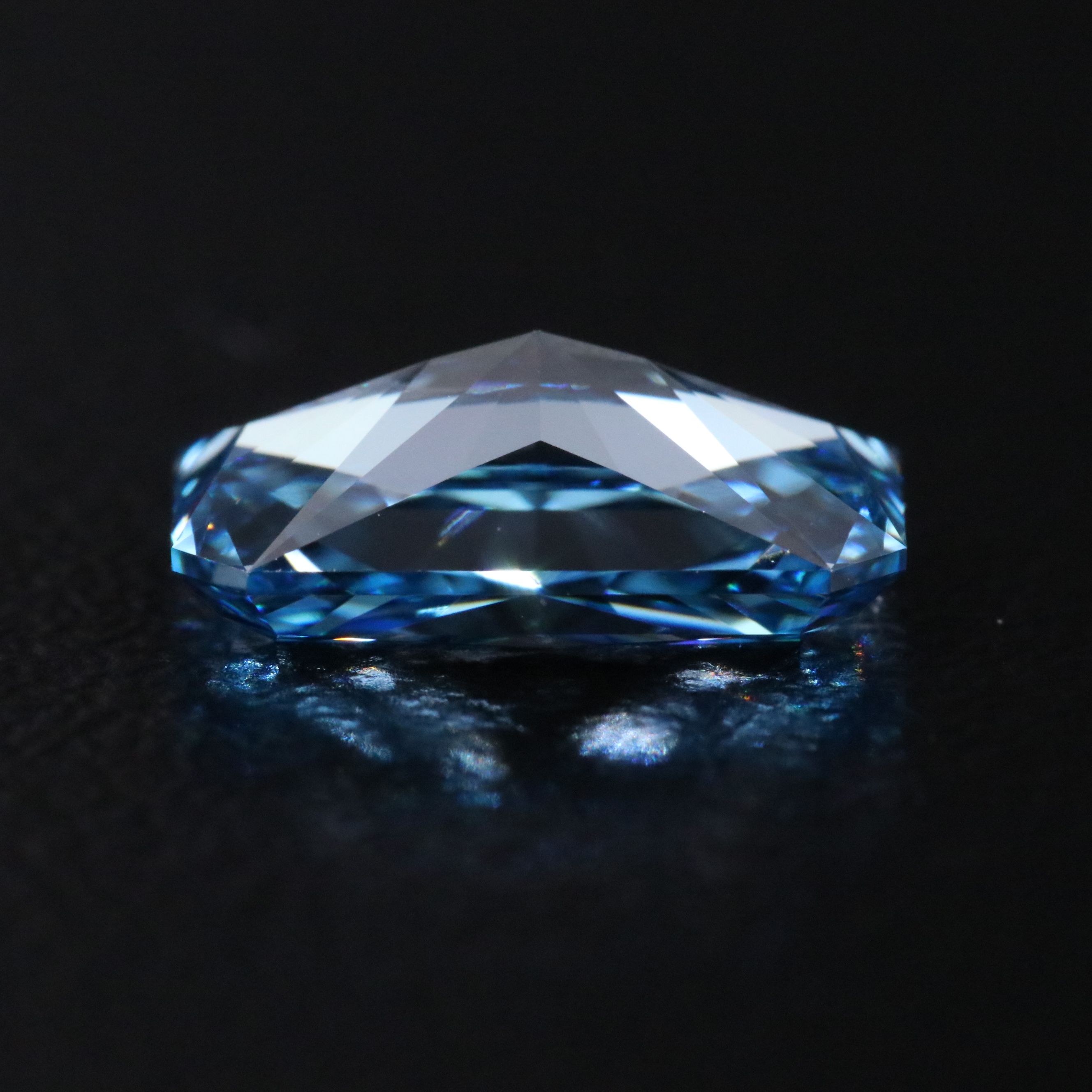 Loose 2.03 CT Lab Grown Diamond with IGI Report