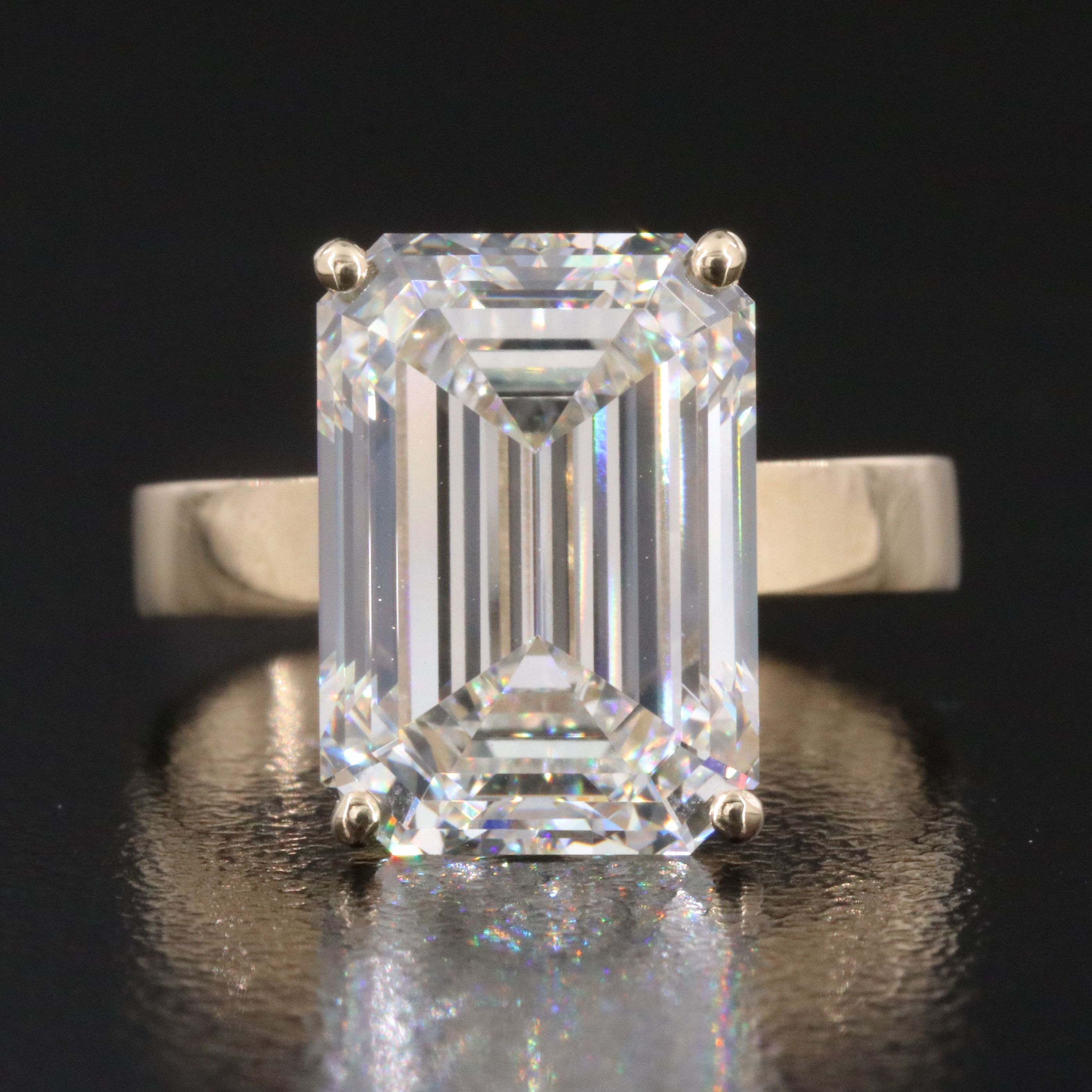 14K 7.28 CT Lab Grown Diamond Solitaire Ring with IGI Report