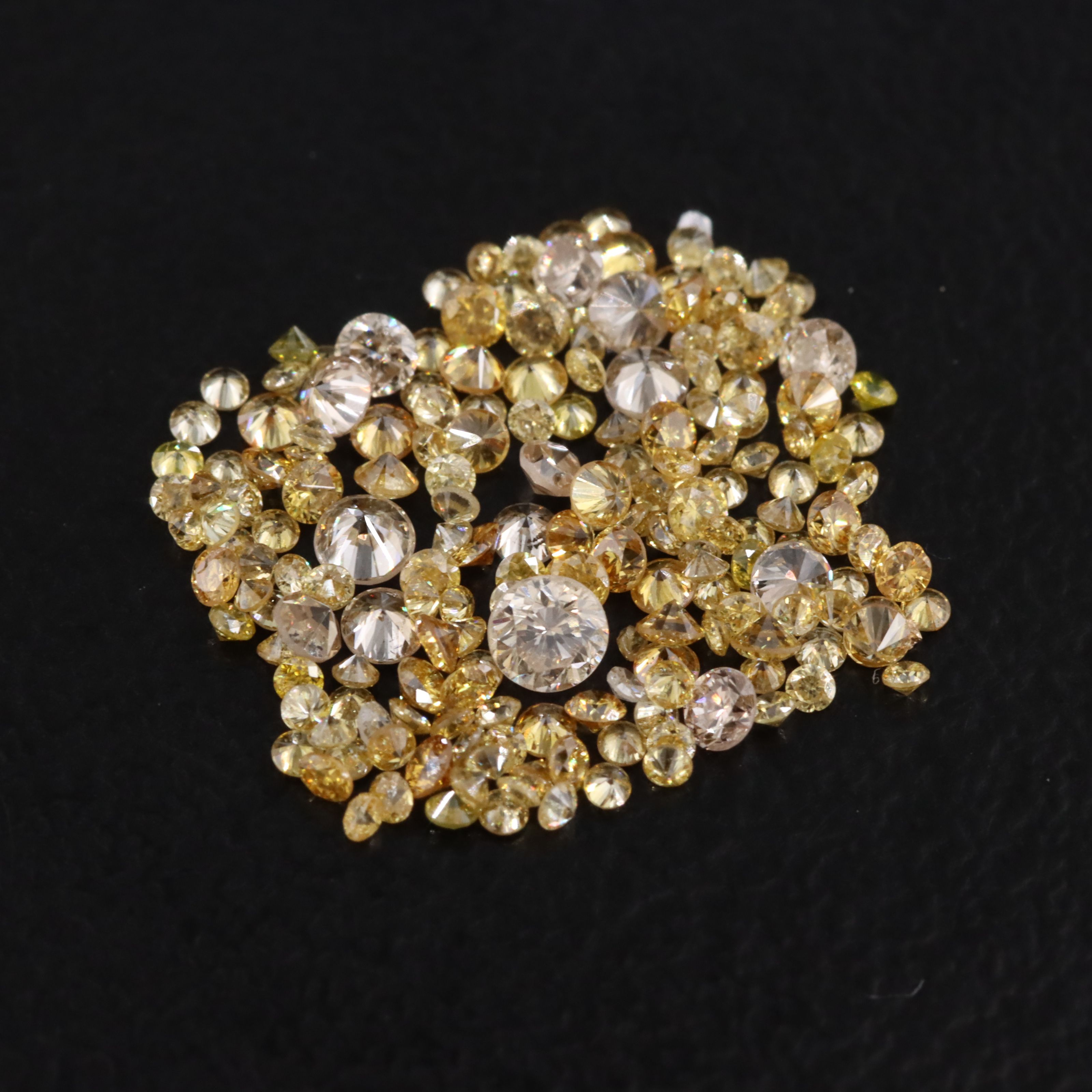 Loose 1.22 CTW Diamond Lot Featuring Fancy Yellow