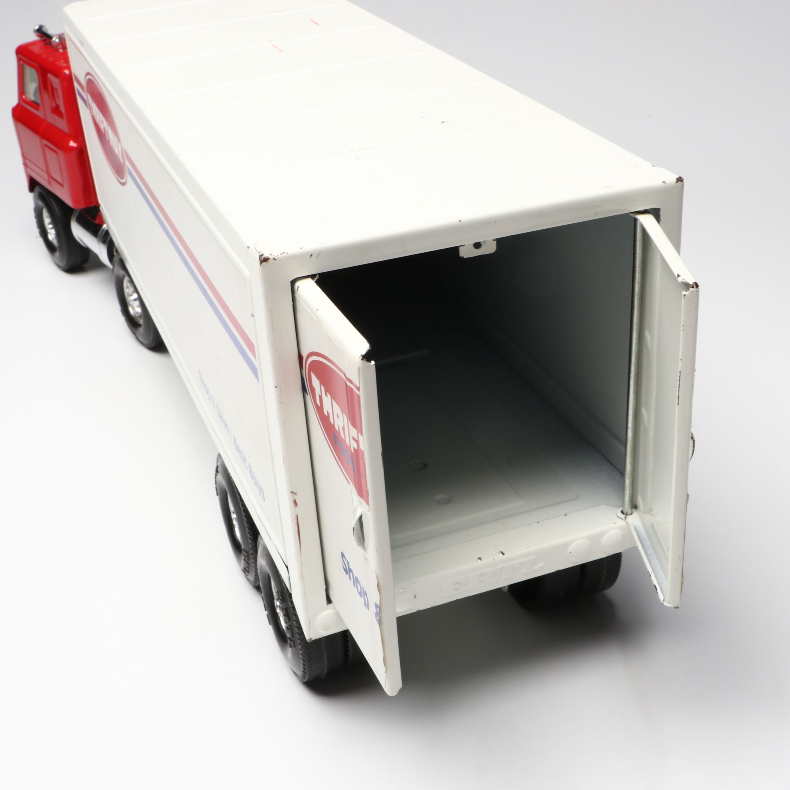 Ertl Thriftway Metal Toy Model Semi-Truck, Late 20th Century