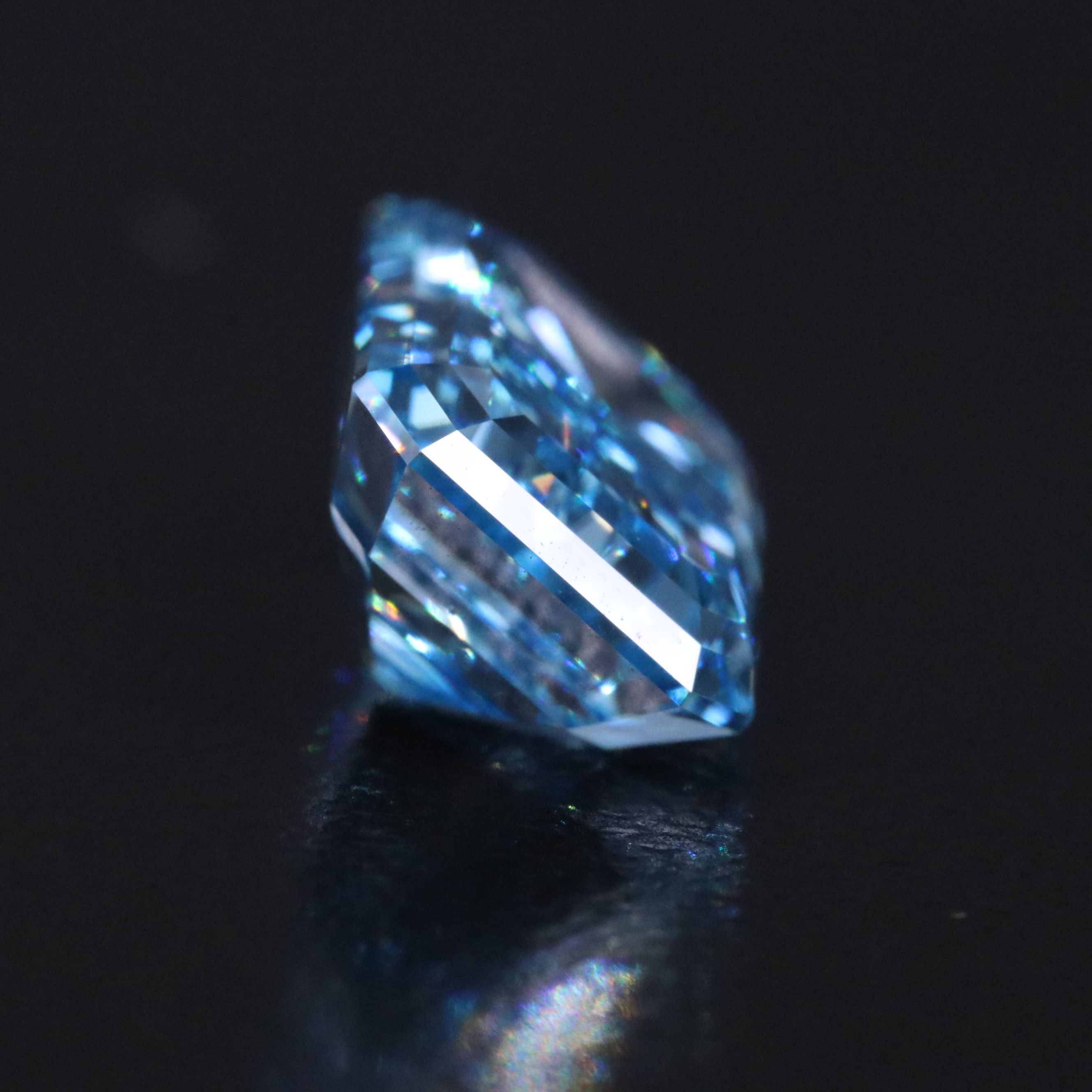 Loose 3.09 CT Lab Grown Diamond with IGI Report