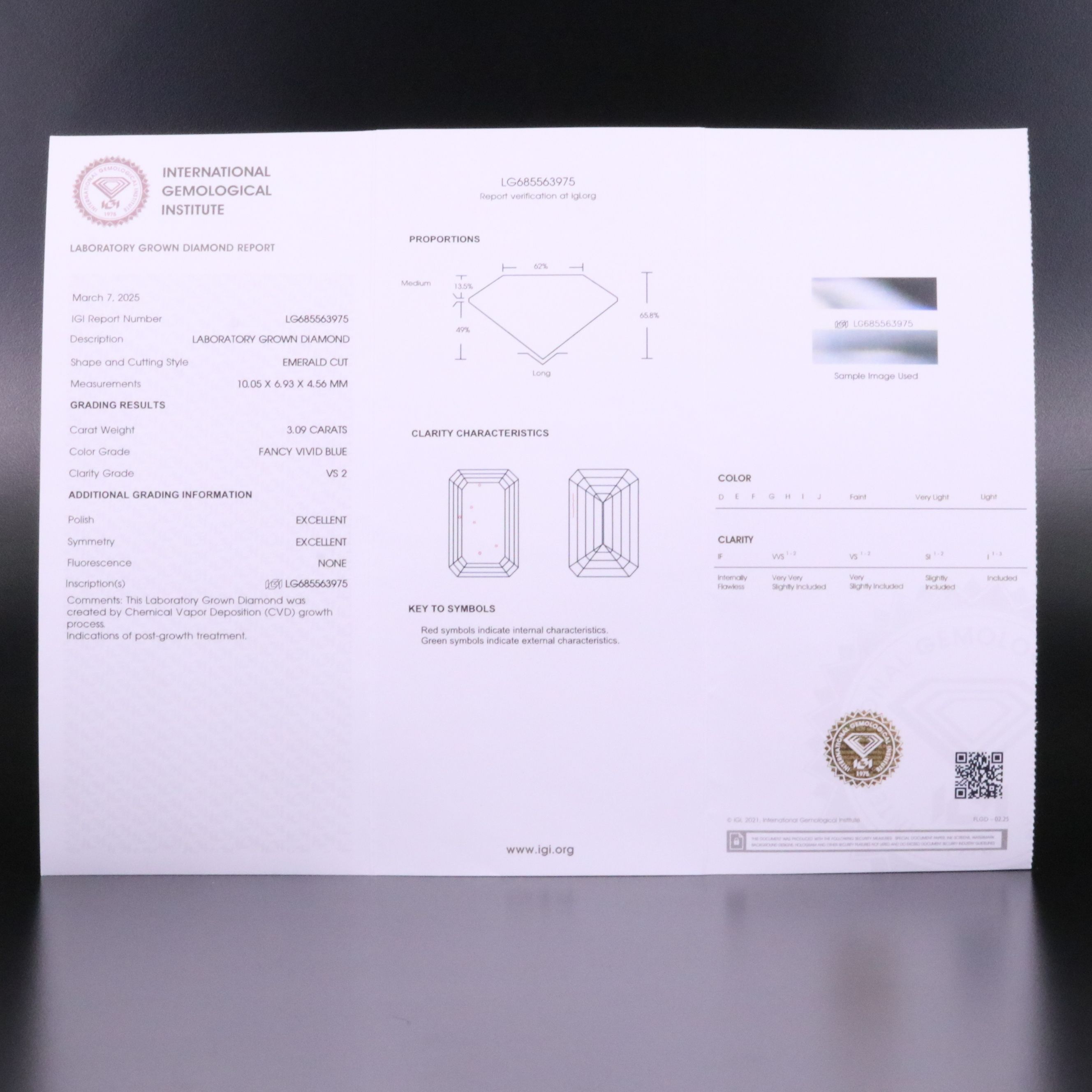 Loose 3.09 CT Lab Grown Diamond with IGI Report