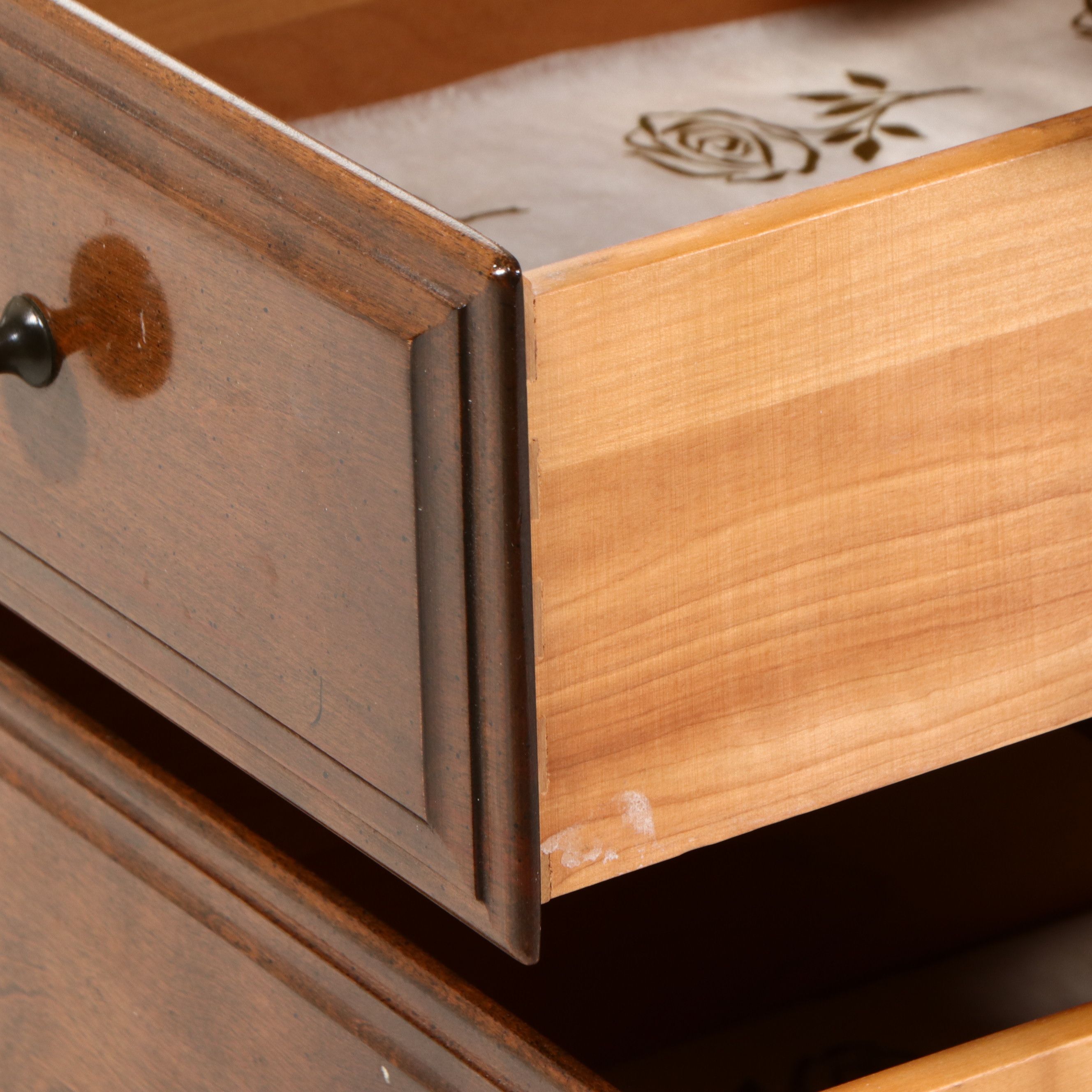 Ethan Allen Colonial Revival Cherry Double Dresser and Mirror, Late 20th Century