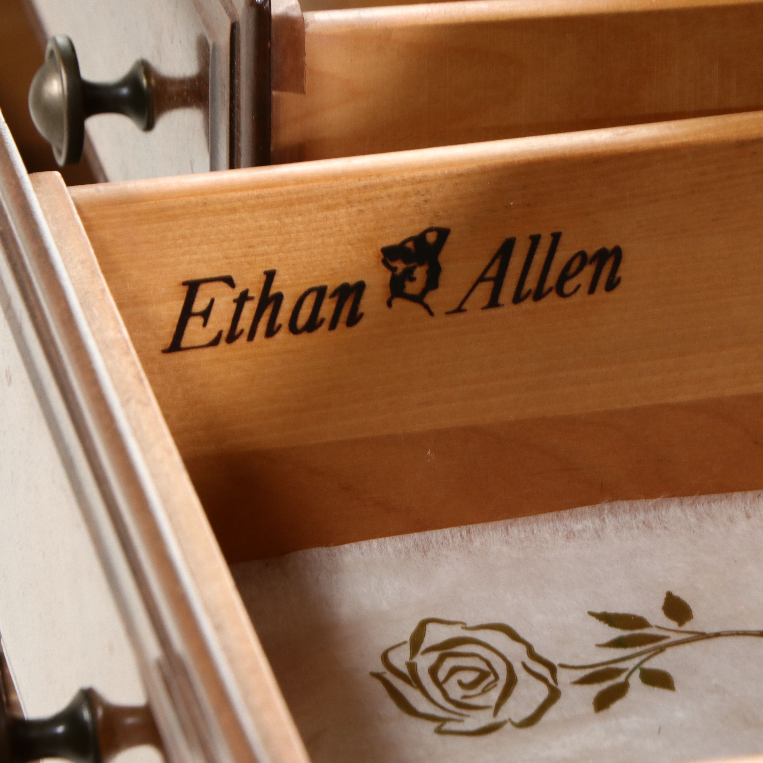 Ethan Allen Colonial Revival Cherry Double Dresser and Mirror, Late 20th Century