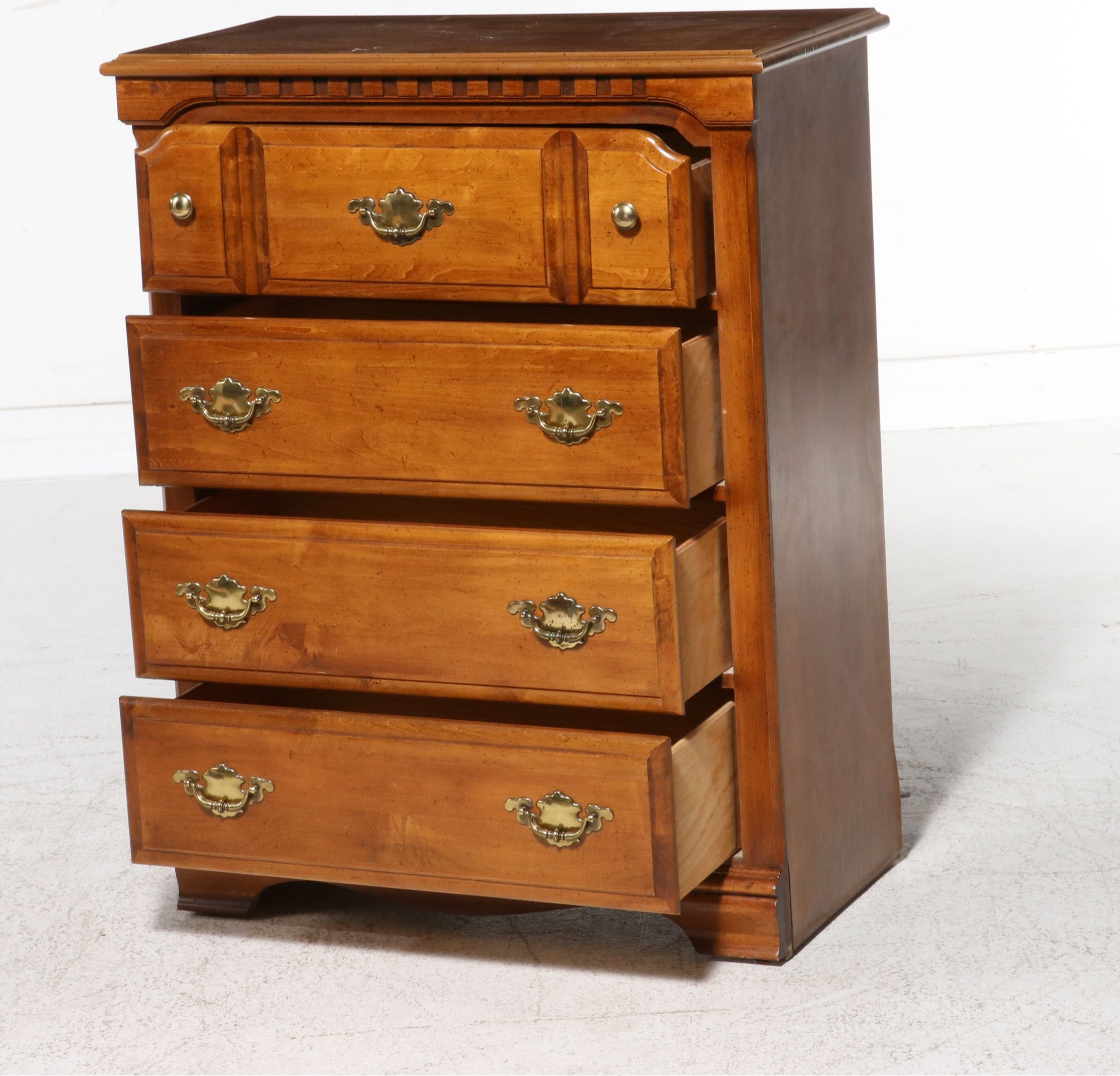 Ethan Allen Colonial Style Maple Chest of Drawers