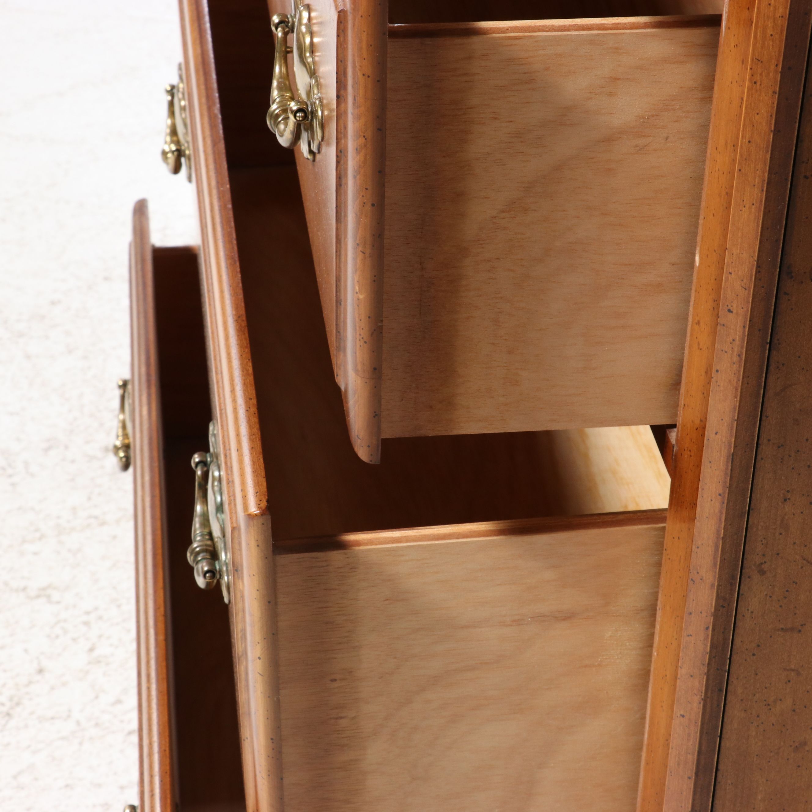 Ethan Allen Colonial Style Maple Chest of Drawers