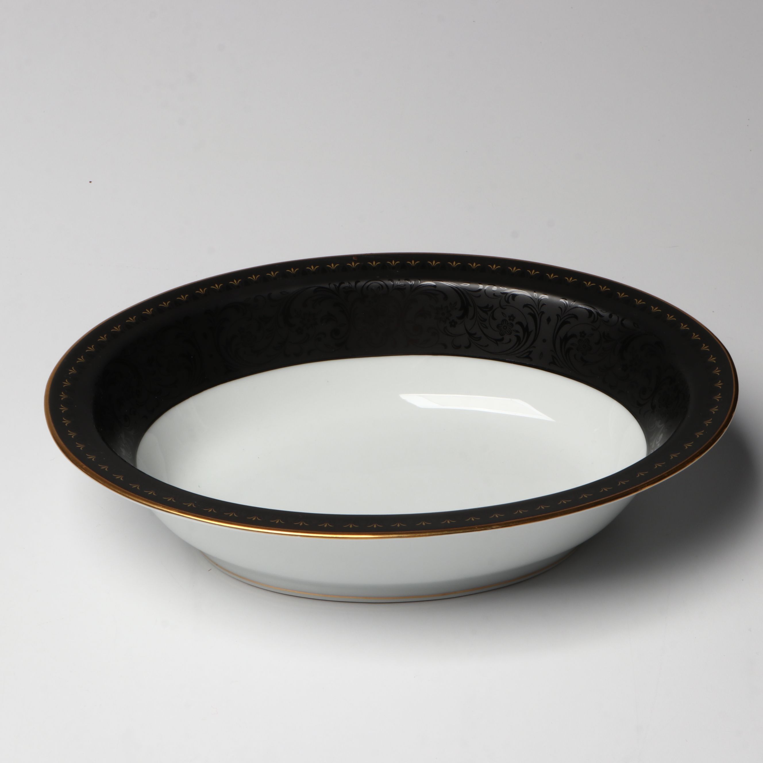 Noritake "Benedicta" Black Jacquard Rimmed Japanese Porcelain Dinnerware