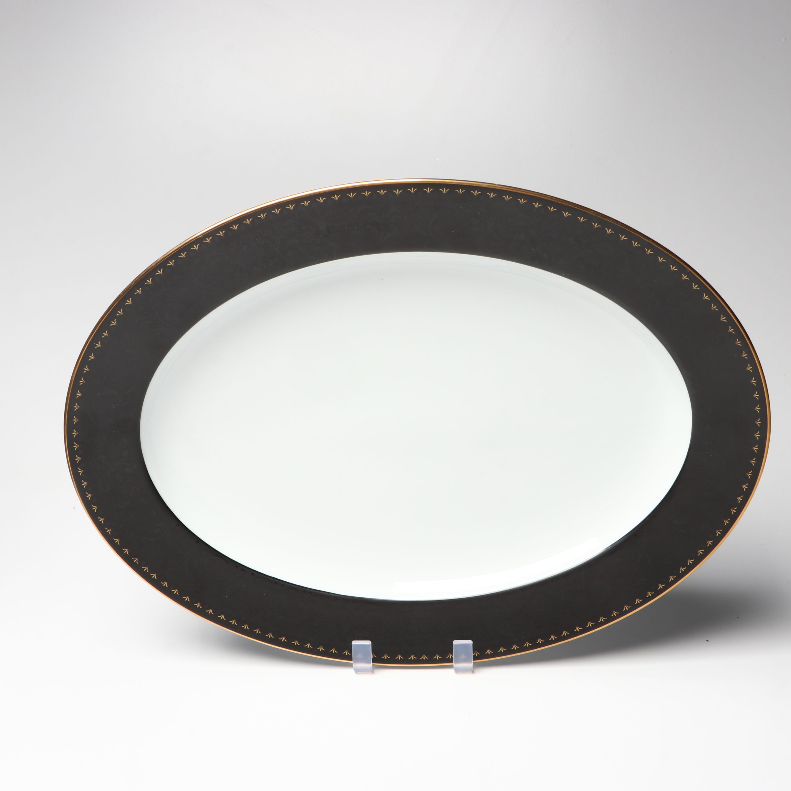 Noritake "Benedicta" Black Jacquard Rimmed Japanese Porcelain Dinnerware