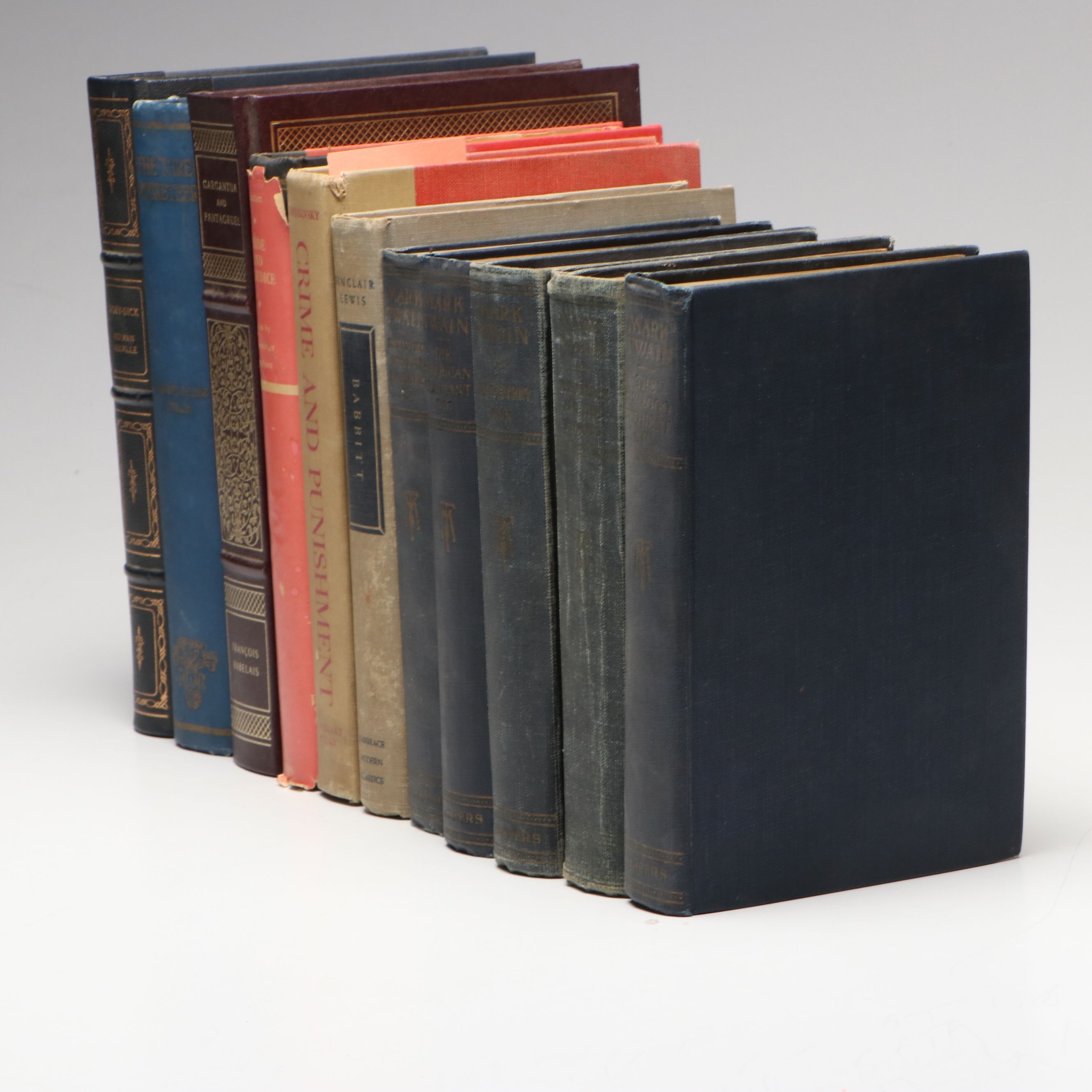 "Huckleberry Finn" and More Titles by Mark Twain with Other Classic Books