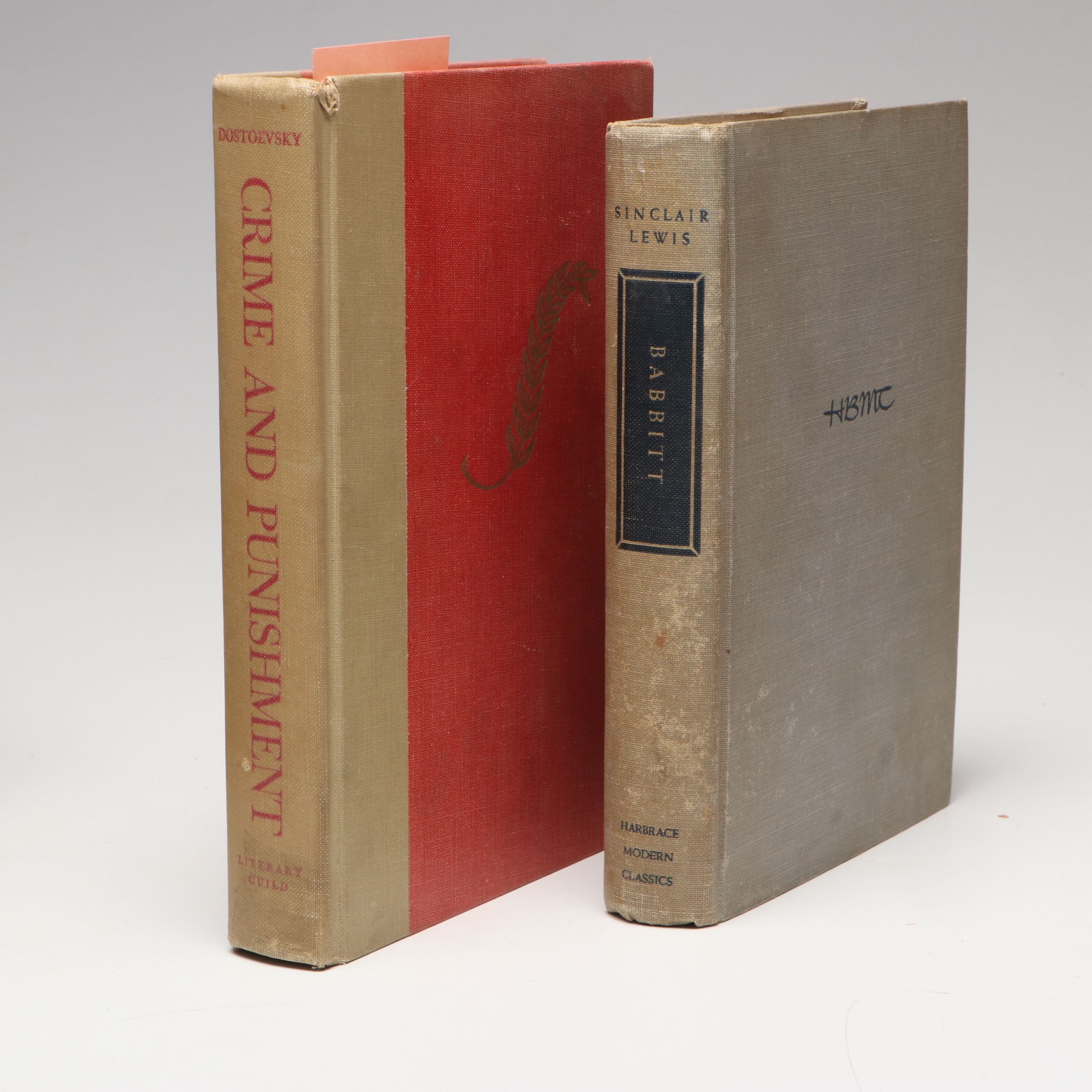 "Huckleberry Finn" and More Titles by Mark Twain with Other Classic Books