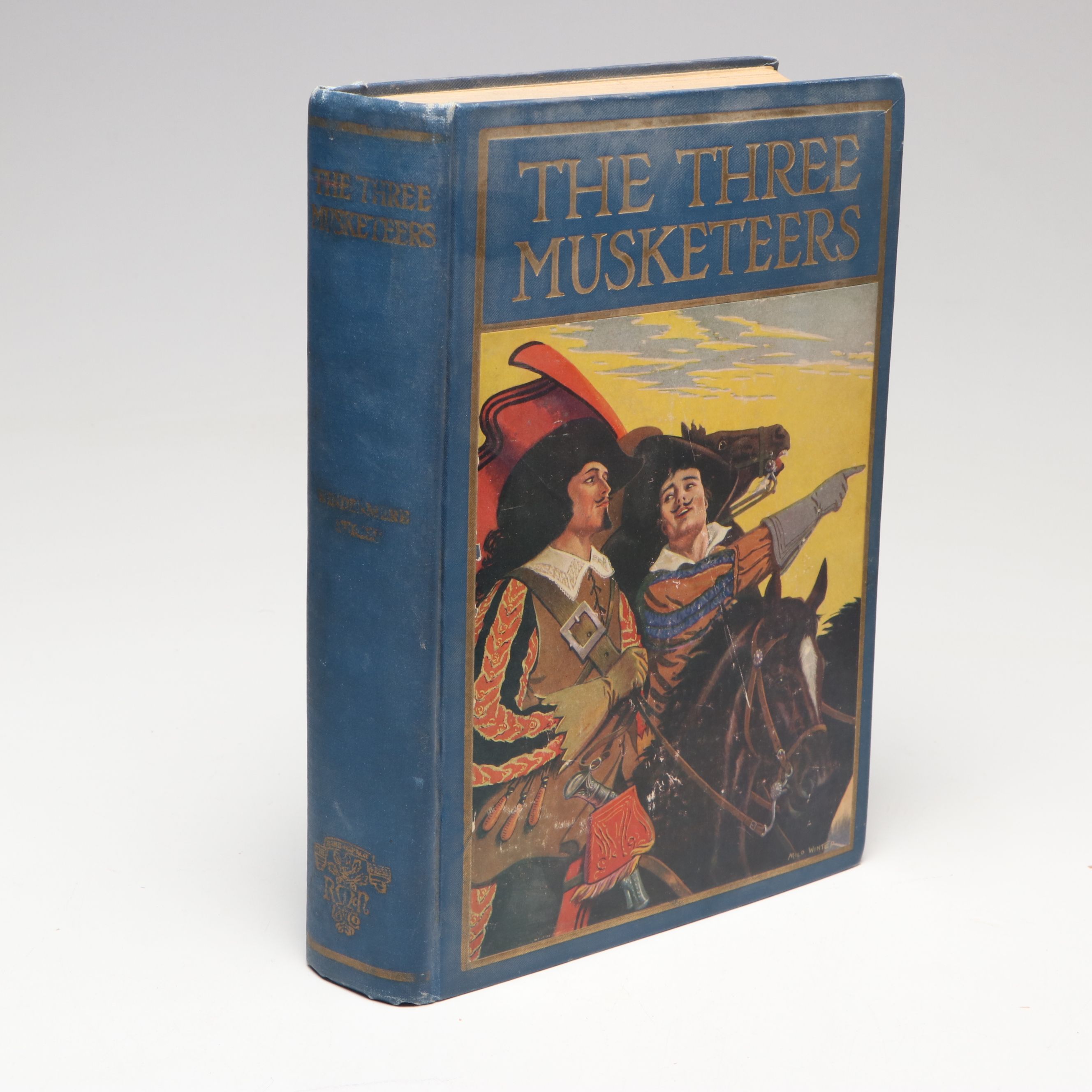 "Huckleberry Finn" and More Titles by Mark Twain with Other Classic Books