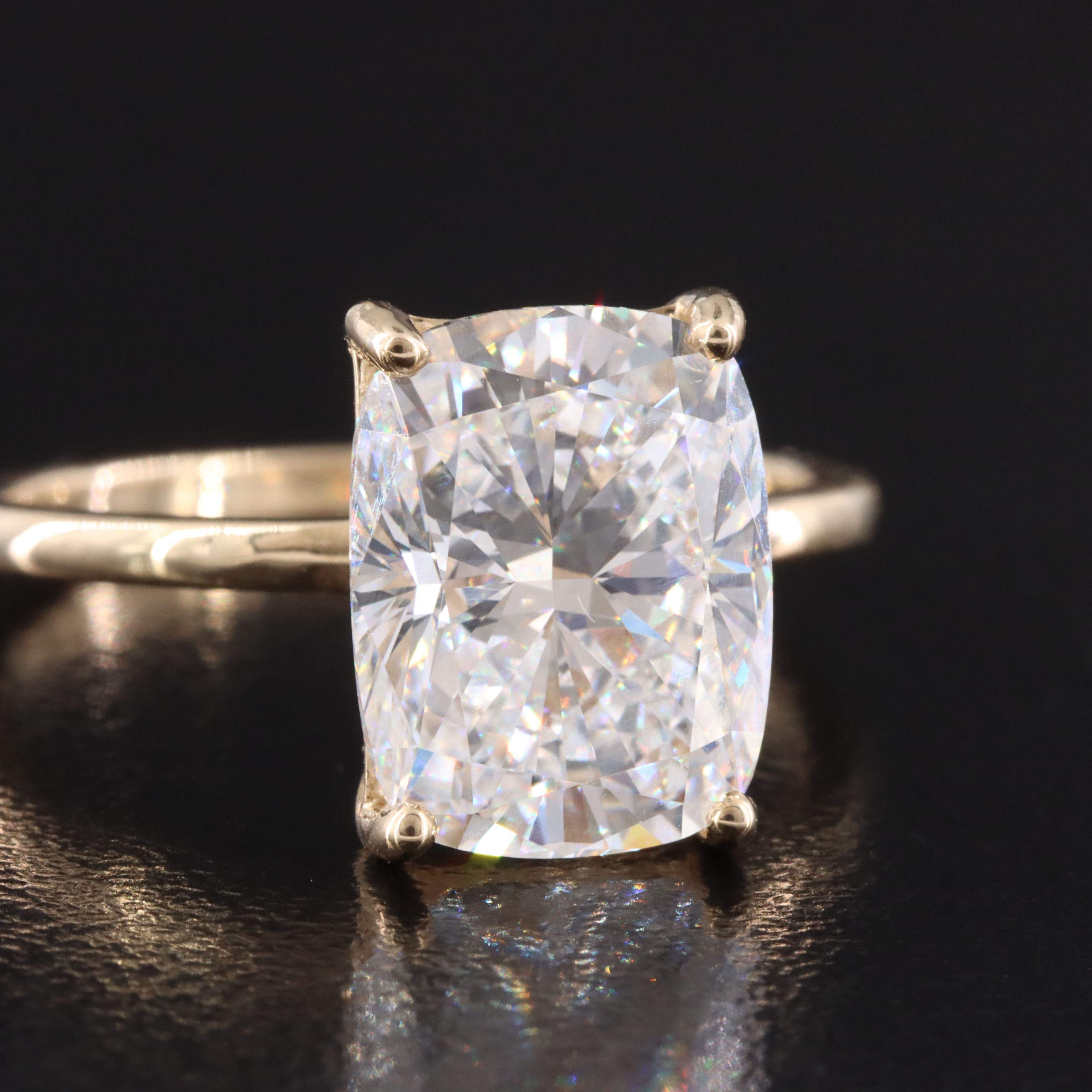 14K 4.09 CT Lab Grown Diamond Solitaire Ring with IGI Report