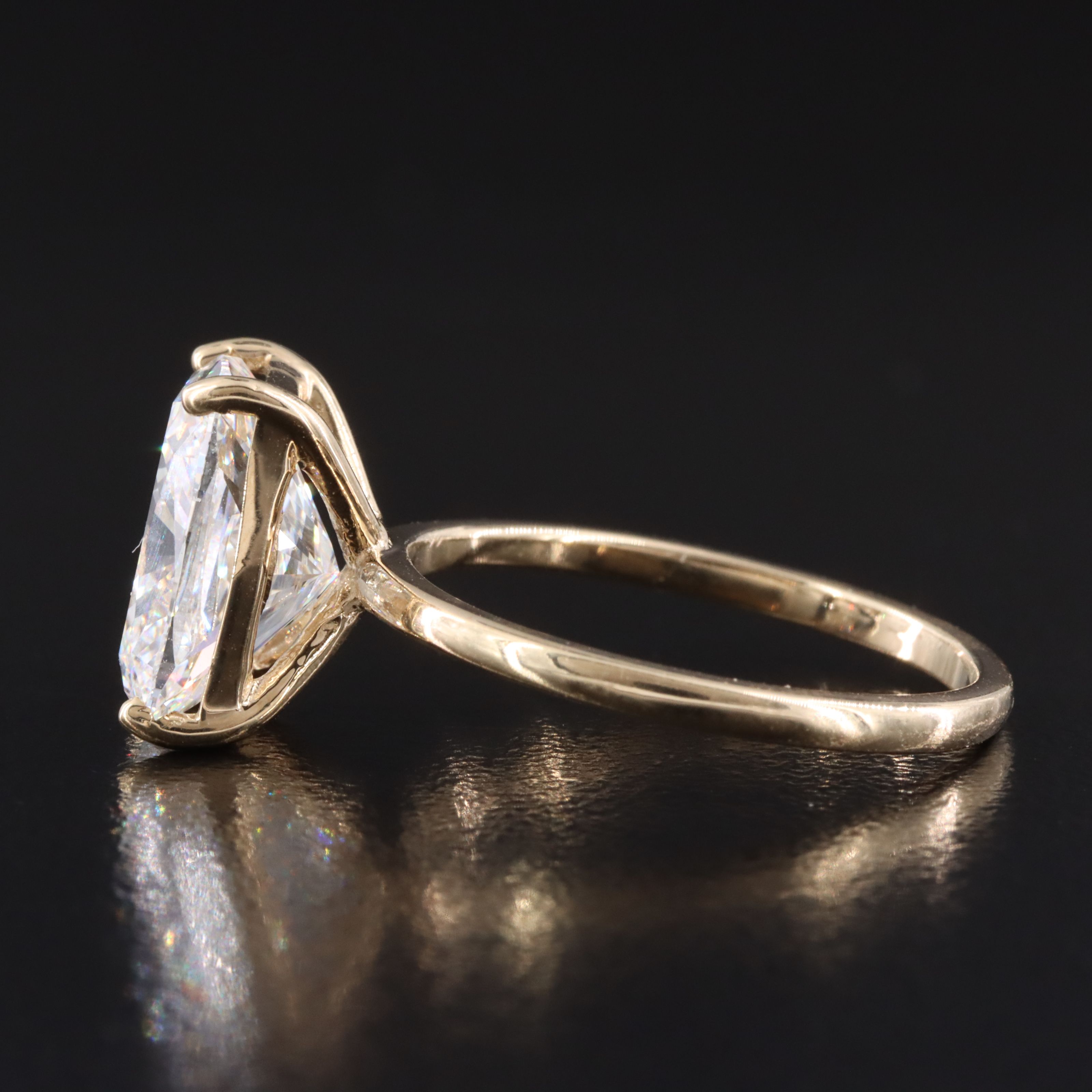 14K 4.09 CT Lab Grown Diamond Solitaire Ring with IGI Report