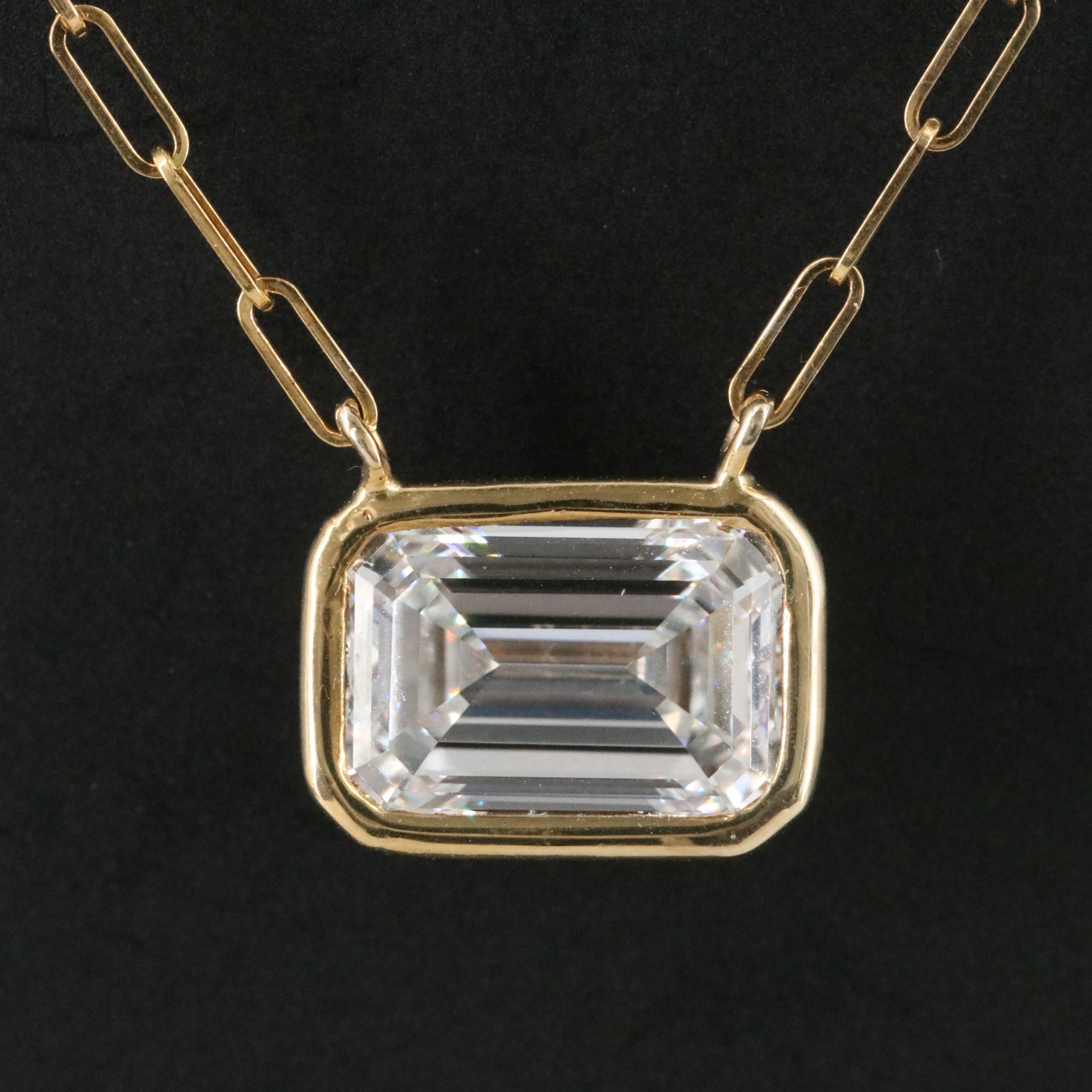 14K 3.07 CT Lab Grown Diamond Solitaire Necklace with Online IGI Report