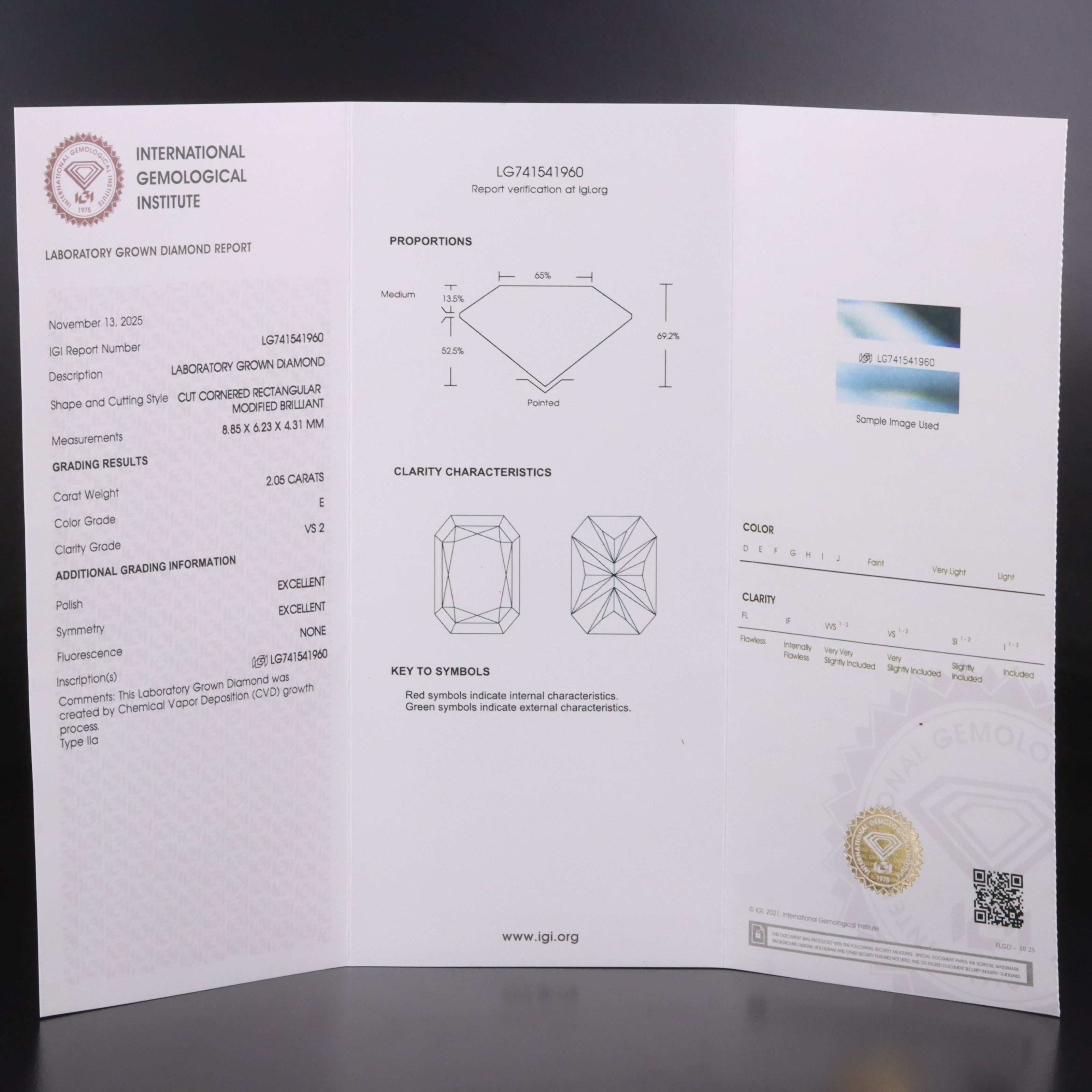 14K 2.05 CT Lab Grown Diamond Solitaire Ring with IGI Report