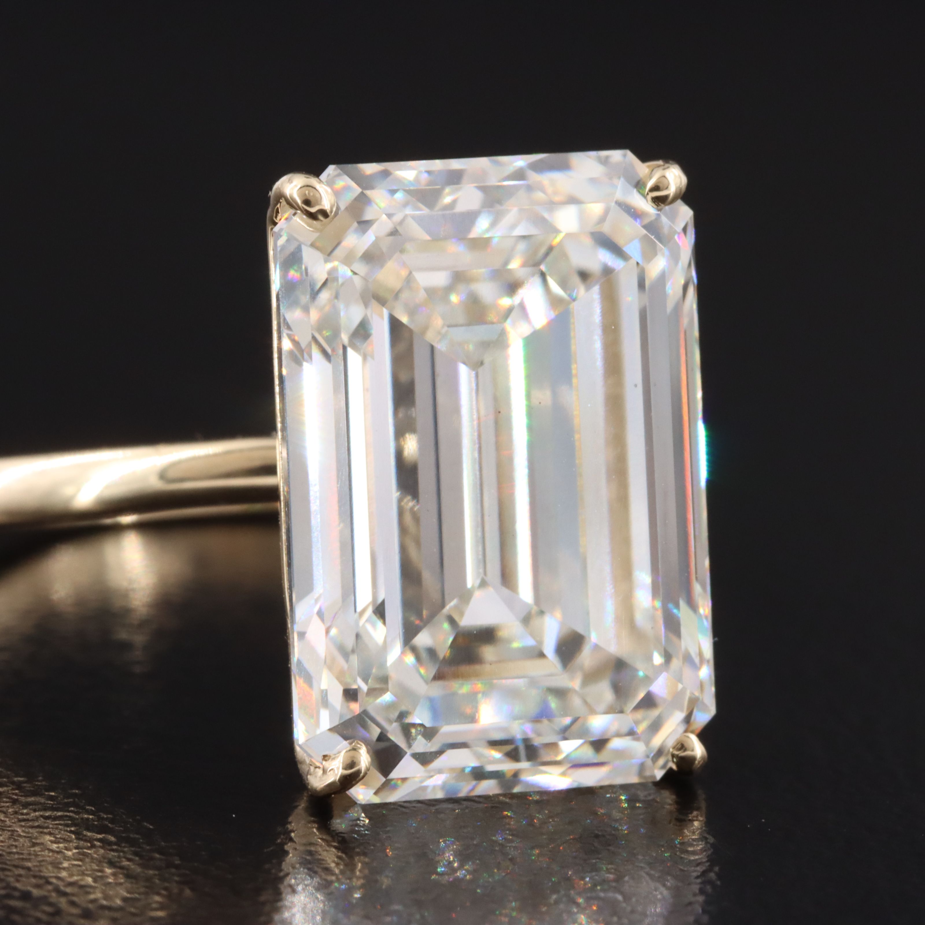 14K 12.52 CT Lab Grown Diamond Solitaire Ring with IGI Report