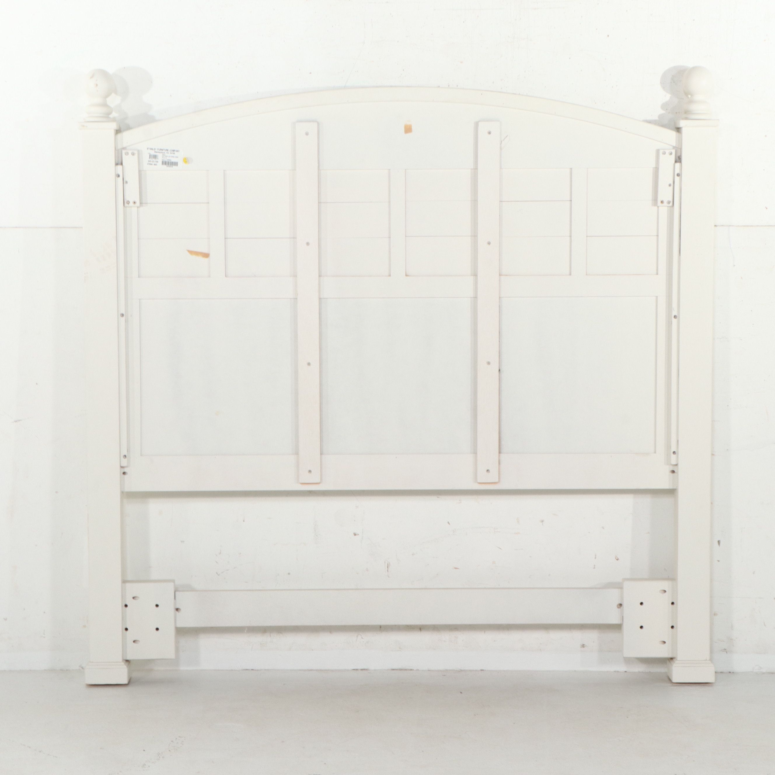 Stanley Furniture "Coastal Living" White Louvered Headboard, 21st Century