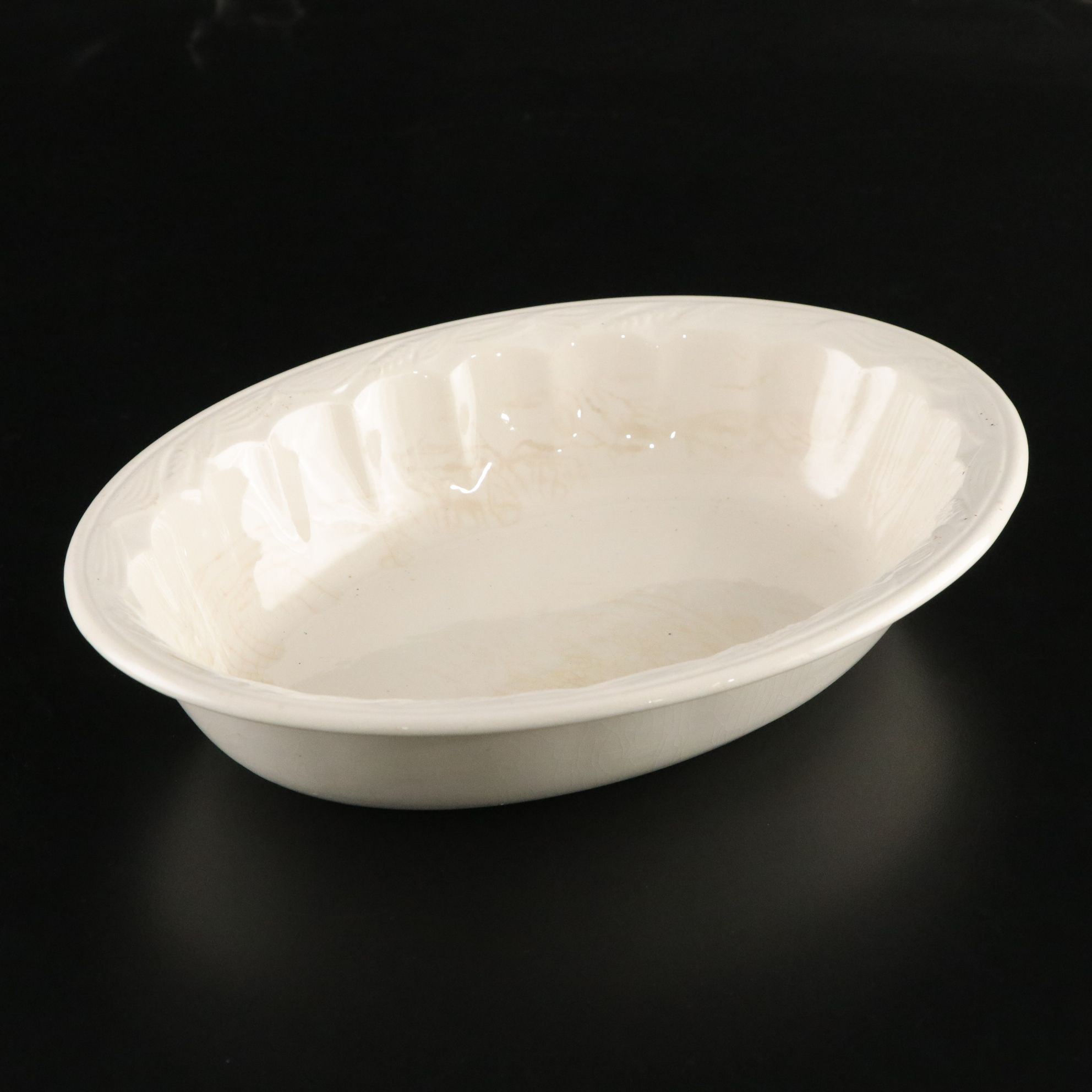 Lenox "Winter Greetings" Vase with Staffordshire Ironstone China Platters